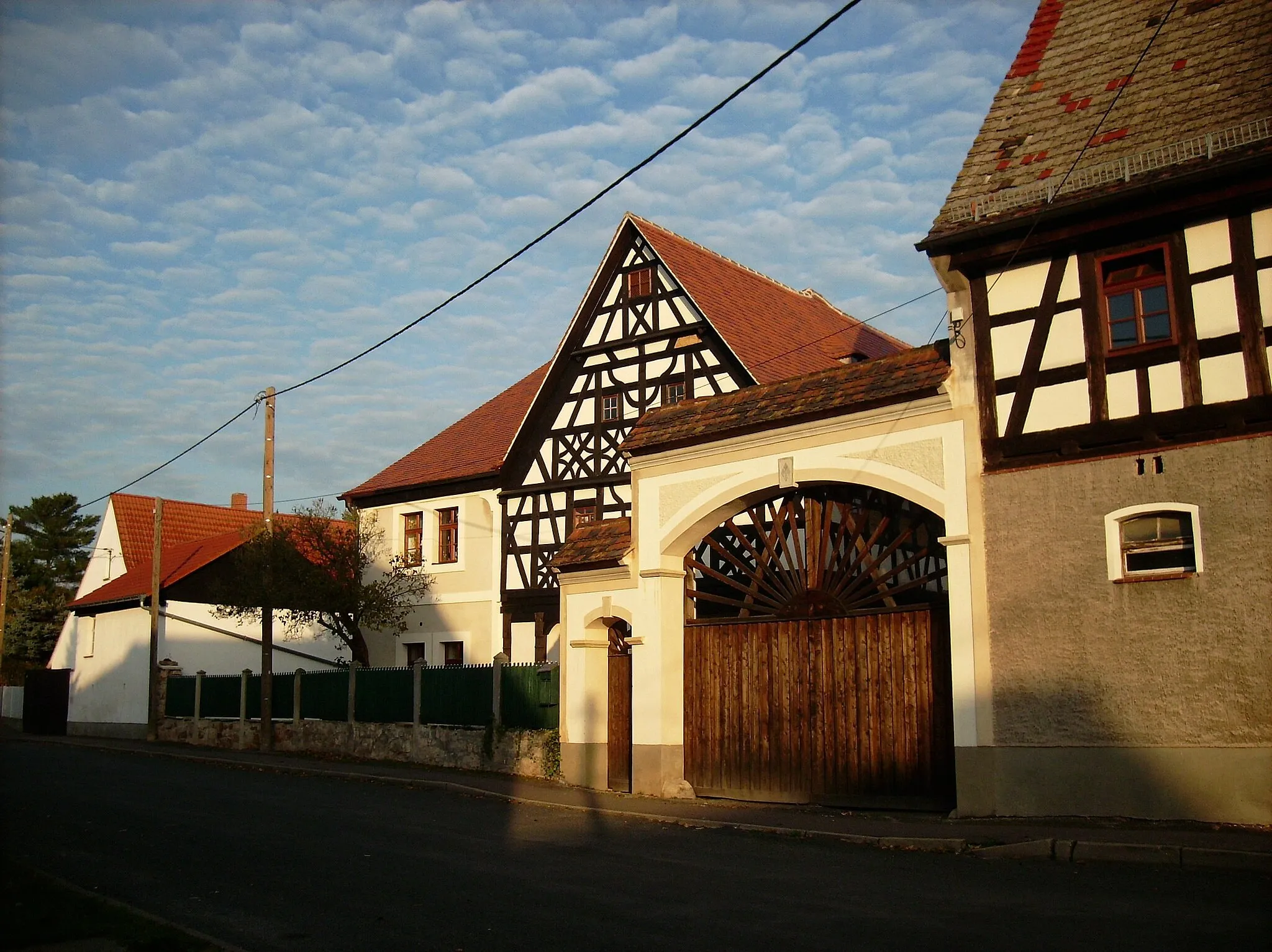 Photo showing: Farmstead in Lehma (Treben, district of Altenburger Land, Thuringia)