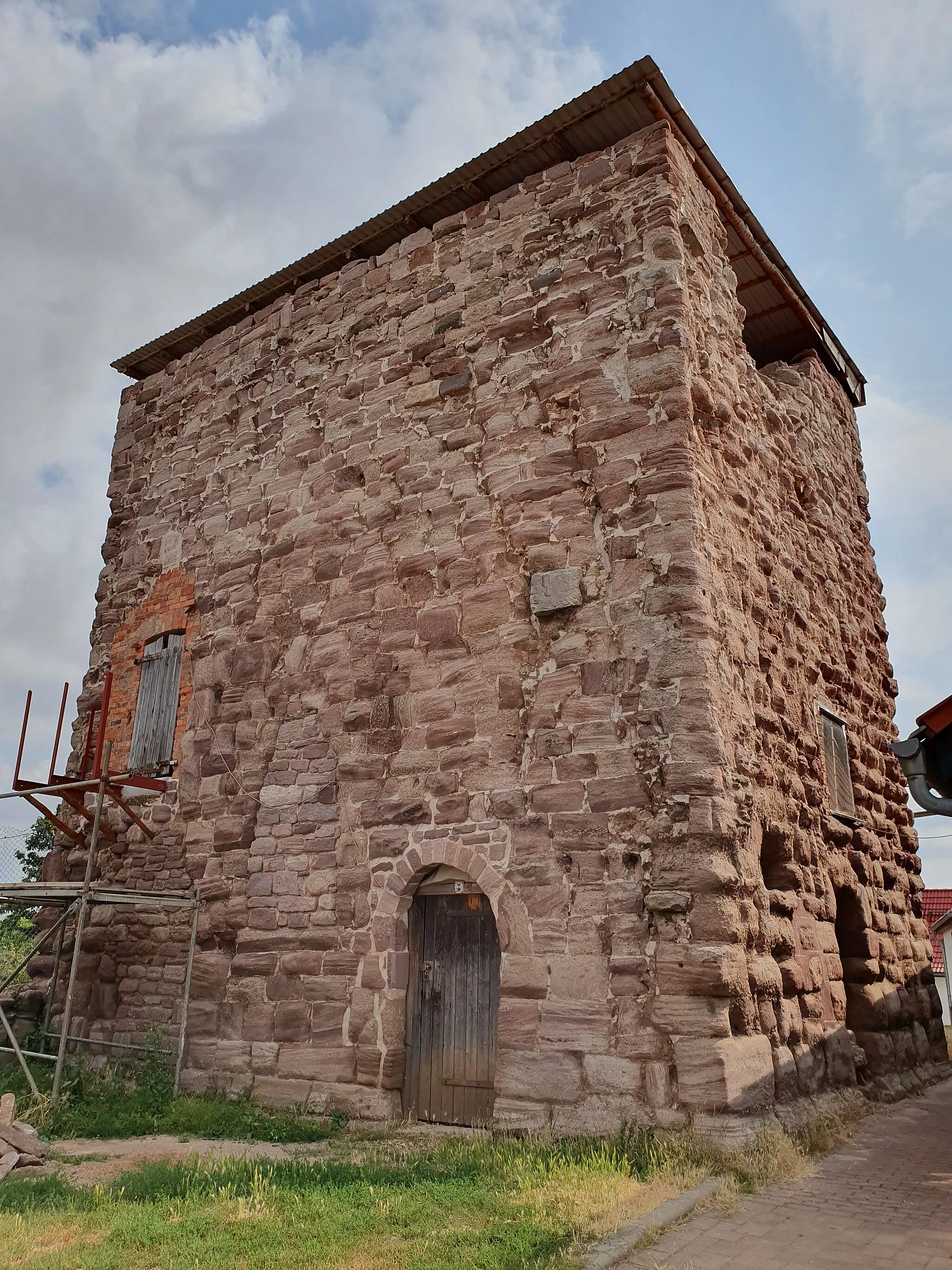 Photo showing: Wehrkirche Ichstedt, Thüringen