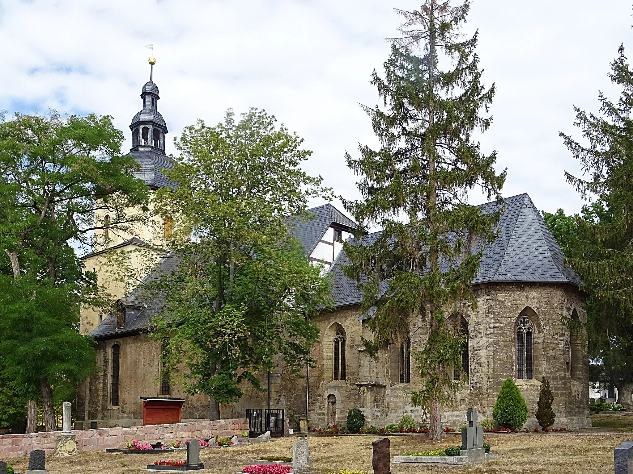 Photo showing: St. Petri-Pauli-Kirche (Günstedt) von Südosten