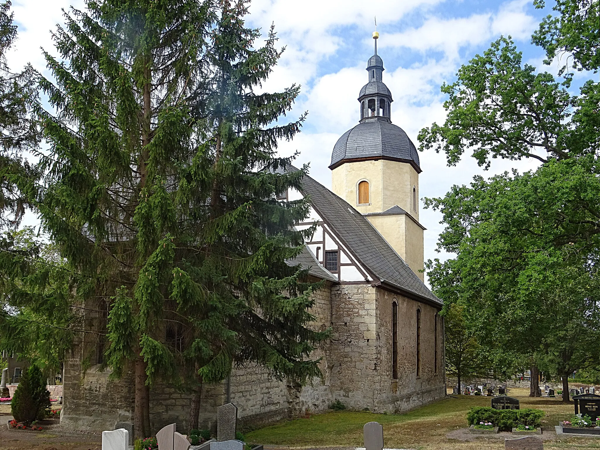 Photo showing: St. Petri-Pauli-Kirche (Günstedt) von Osten