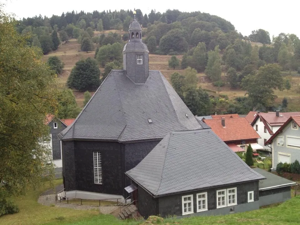 Photo showing: Kirche in Gießübel am Rennsteig