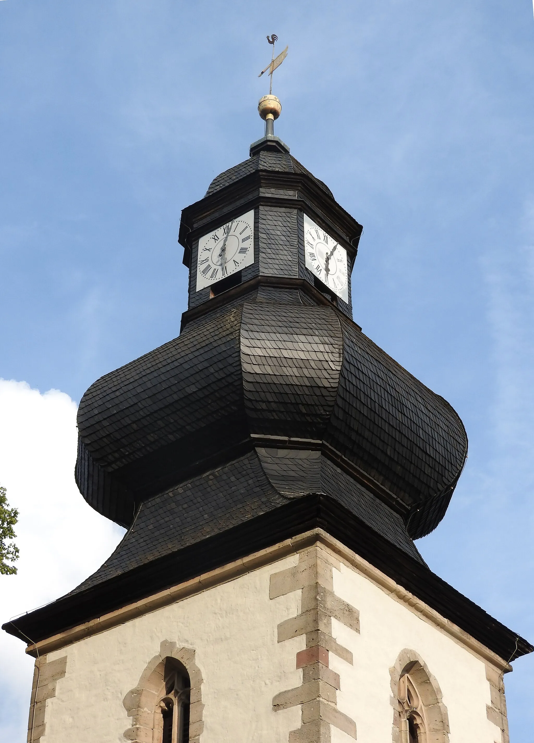 Photo showing: Turm der Thomaskirche in Benshausen, Thüringen