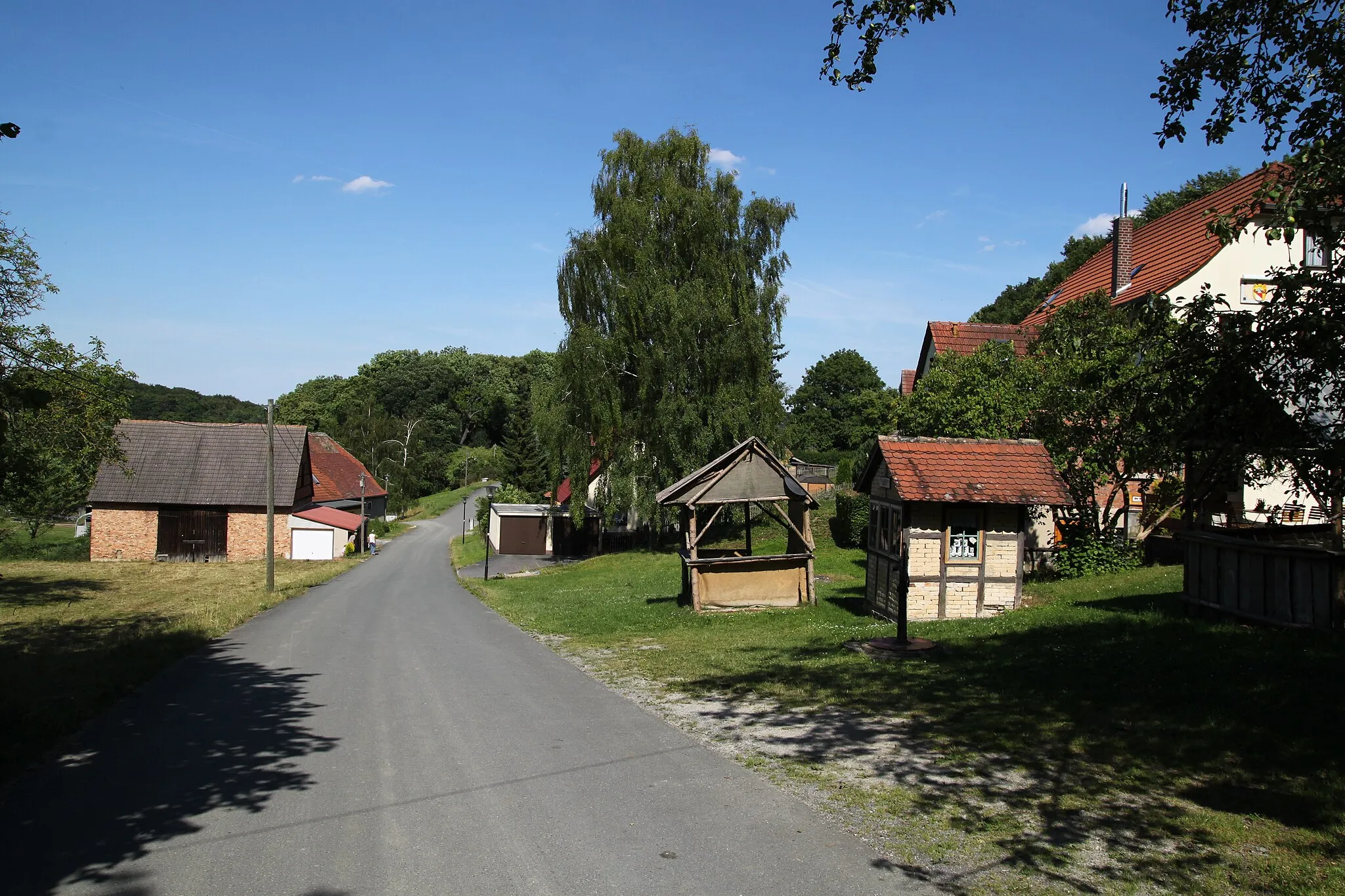 Photo showing: Dorfstraße in Vollradisroda