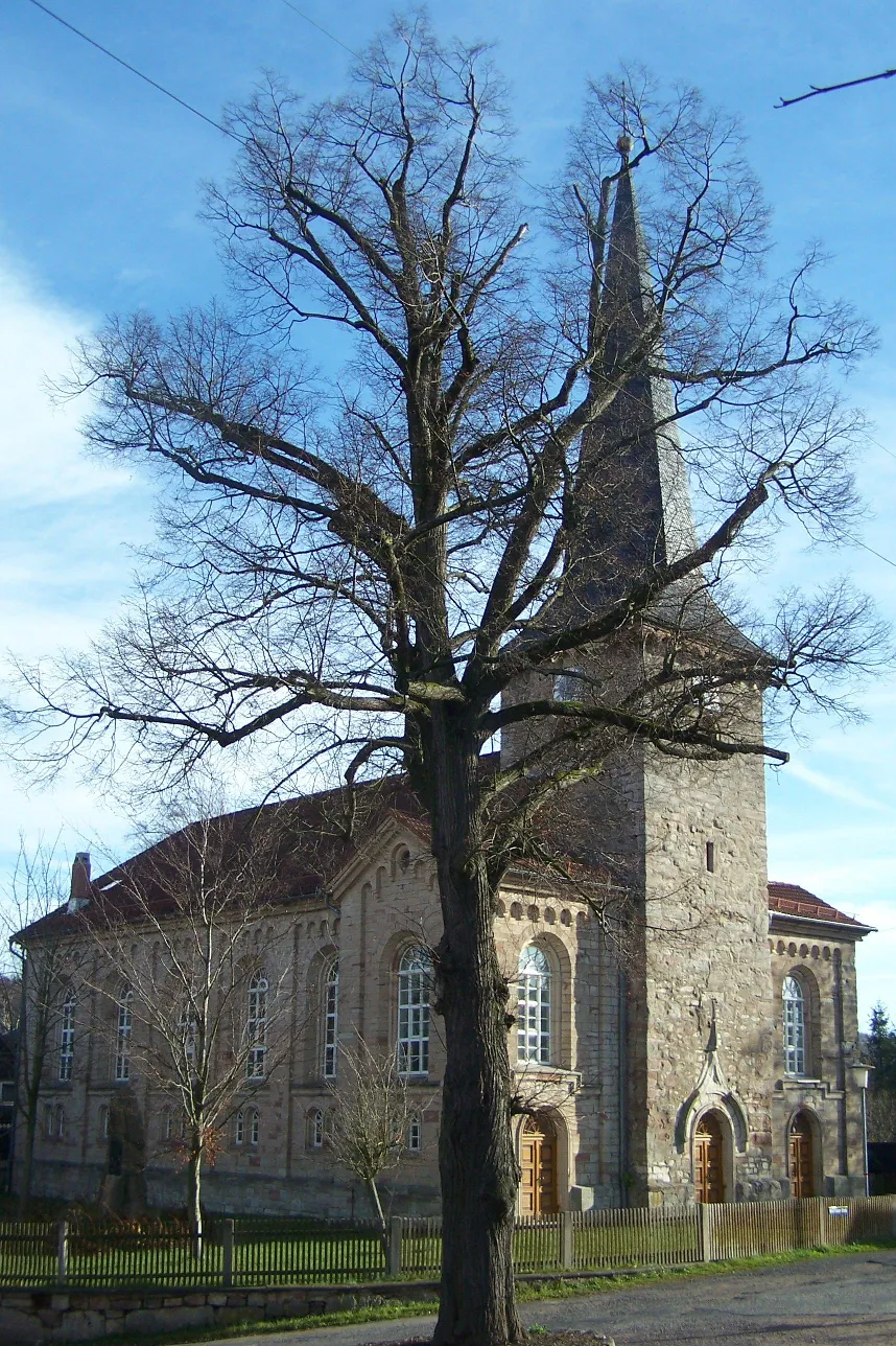 Photo showing: The church St. Peter und Paul in Schwarzhausen village.