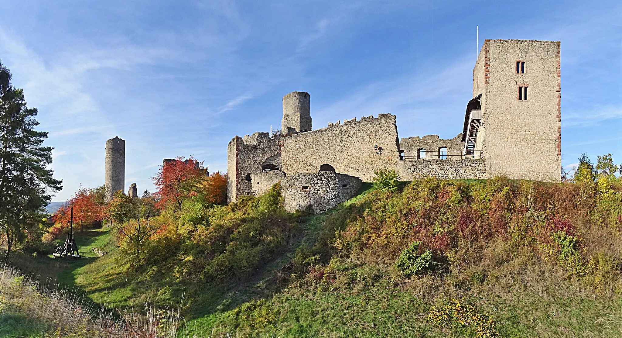 Photo showing: Burgruine Brandenburg (Lauchröden) von Süden