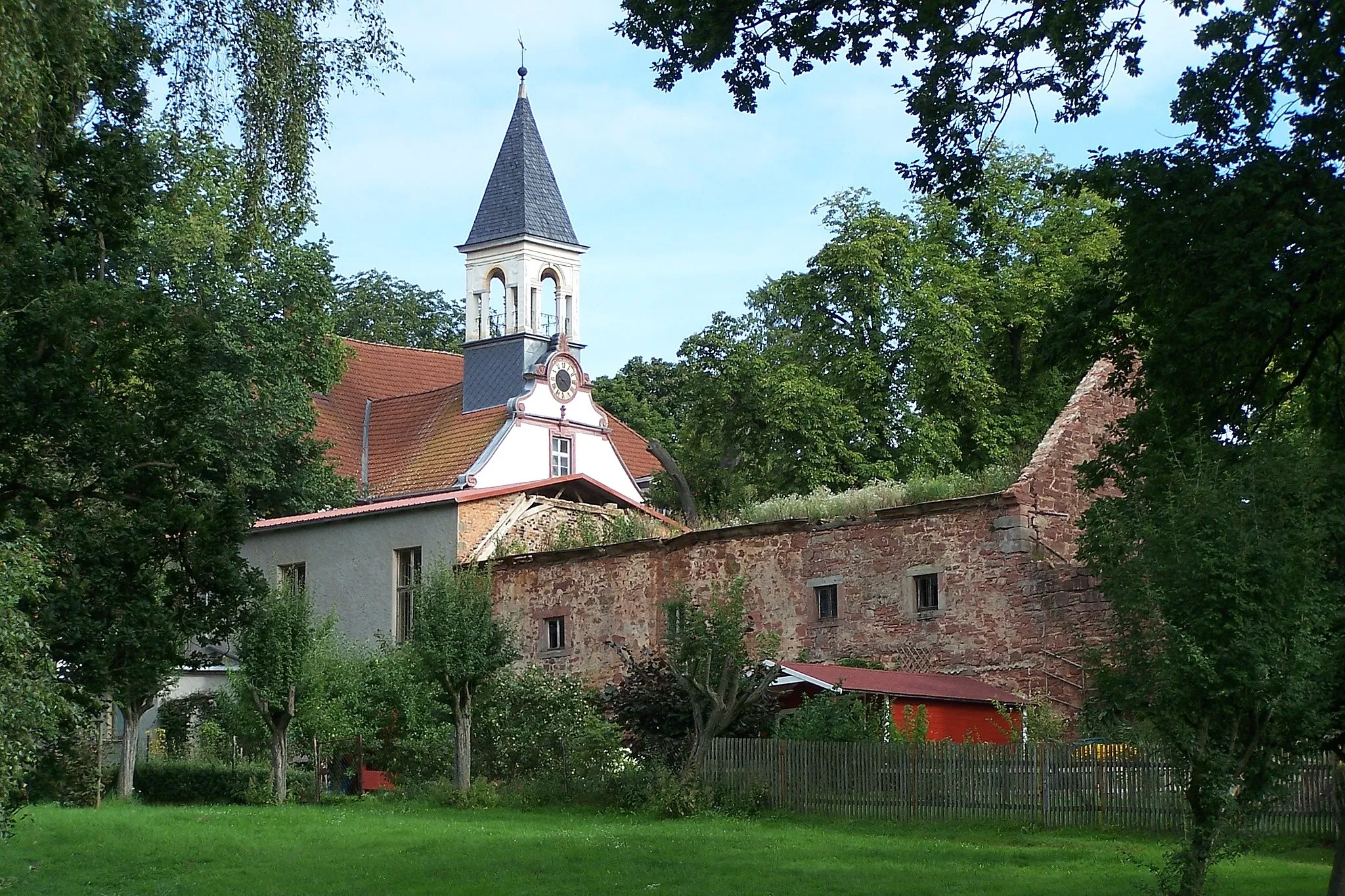 Photo showing: Ansichten und Details zum Oberen Schloss in Gehaus.