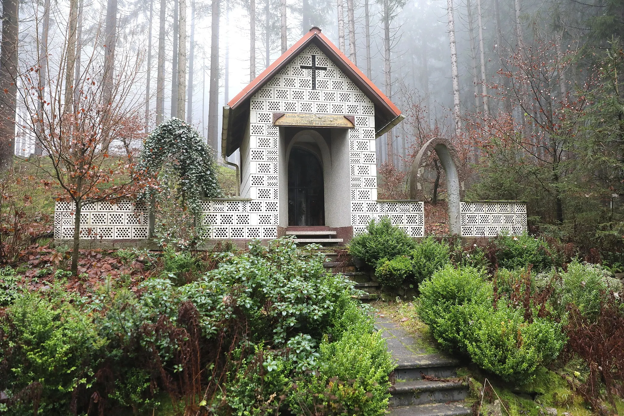 Photo showing: Marienkapelle bei Buchbach, 1979