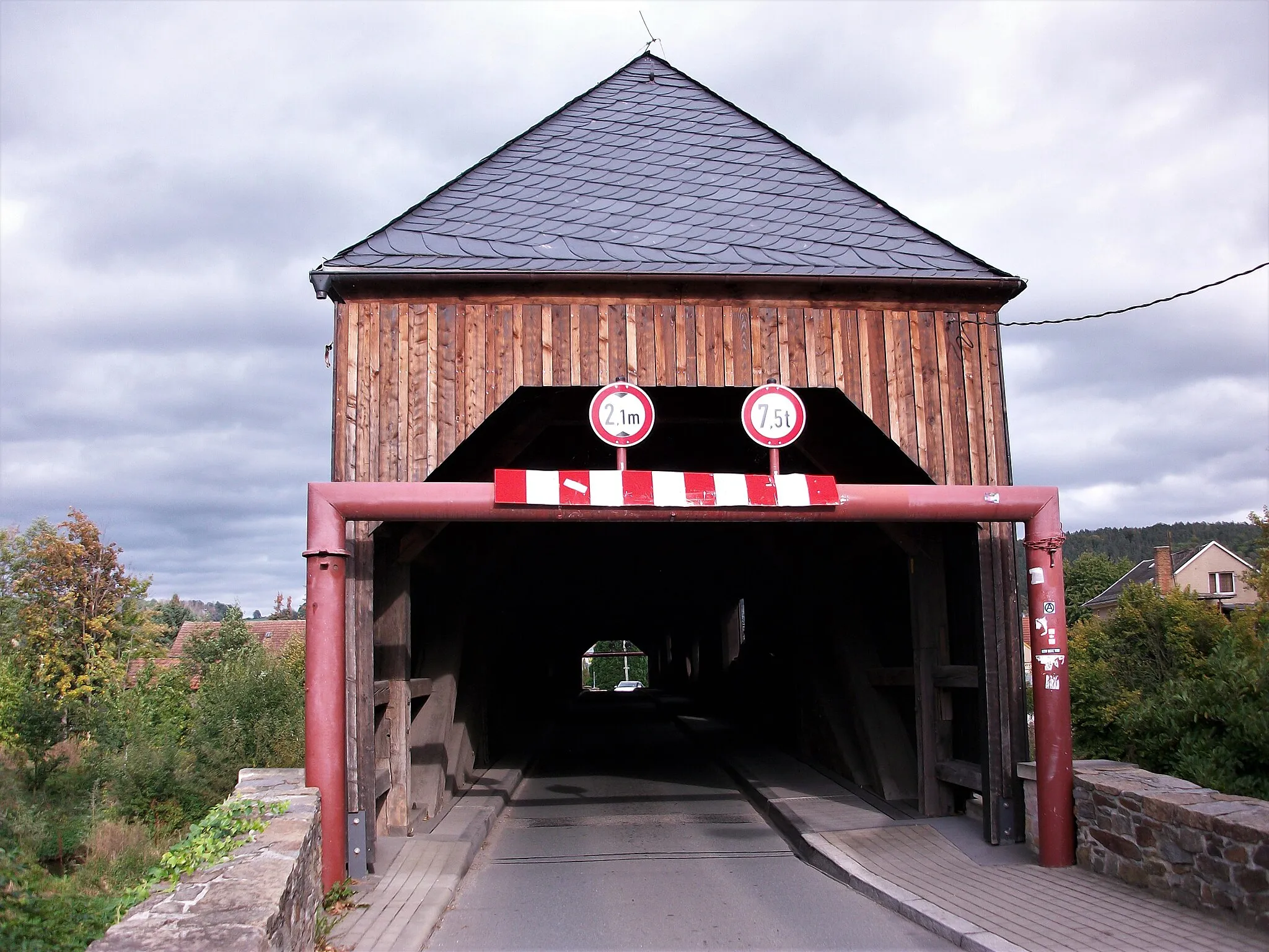 Photo showing: Historische Holzbrücke Wünschendorf