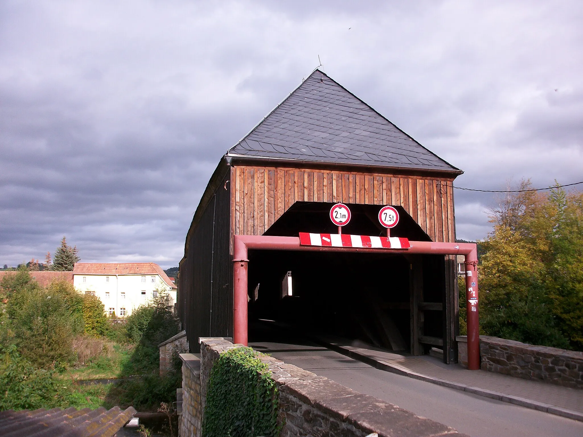 Photo showing: Historische Holzbrücke Wünschendorf