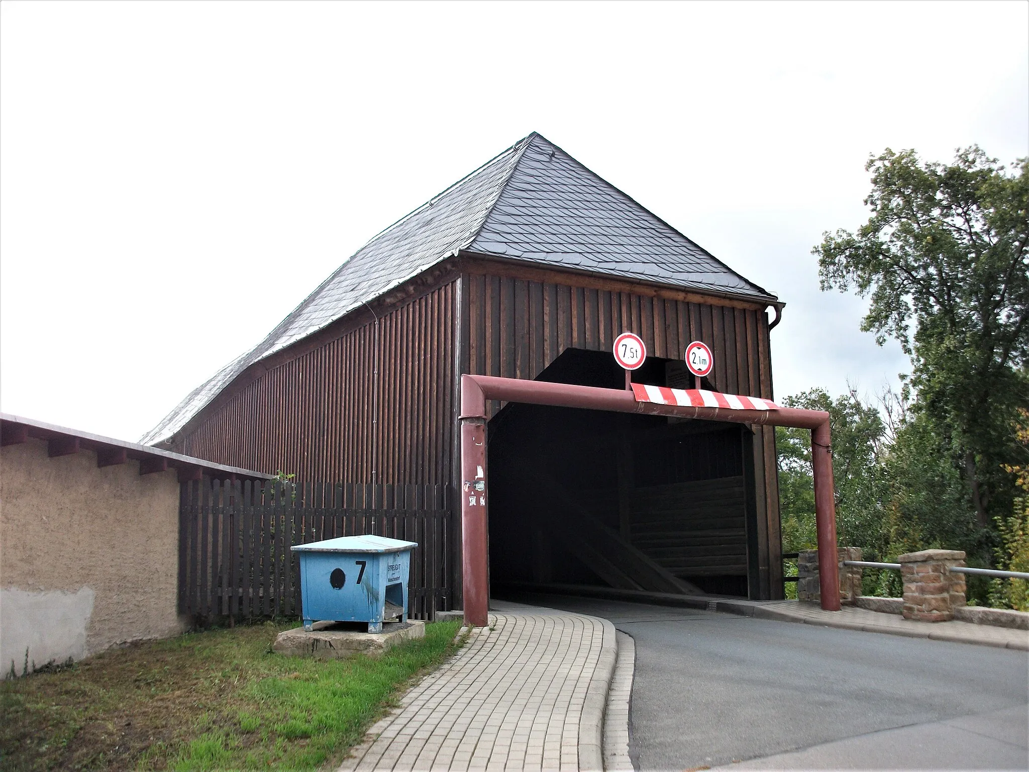 Photo showing: Historische Holzbrücke Wünschendorf