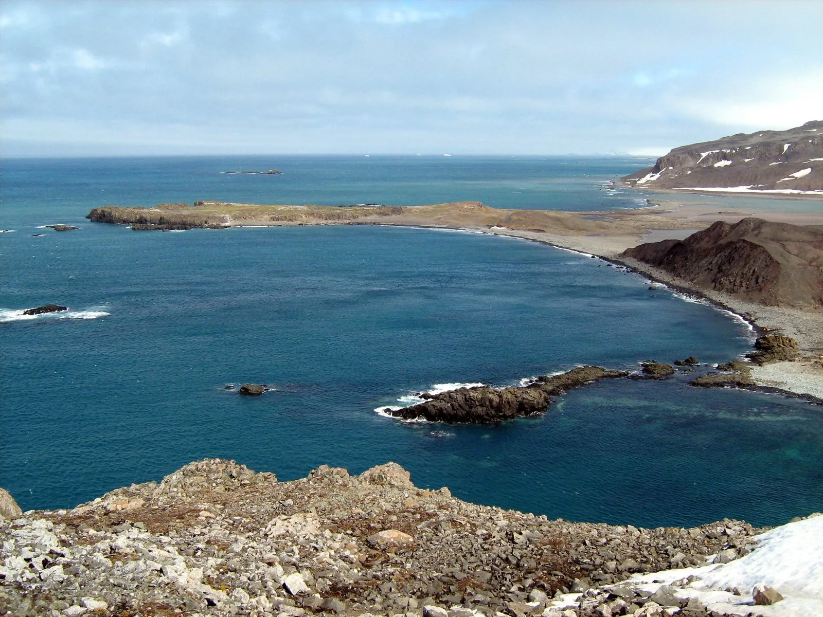 Photo showing: Rondel and Patelnia Peninsulas (King George Island)