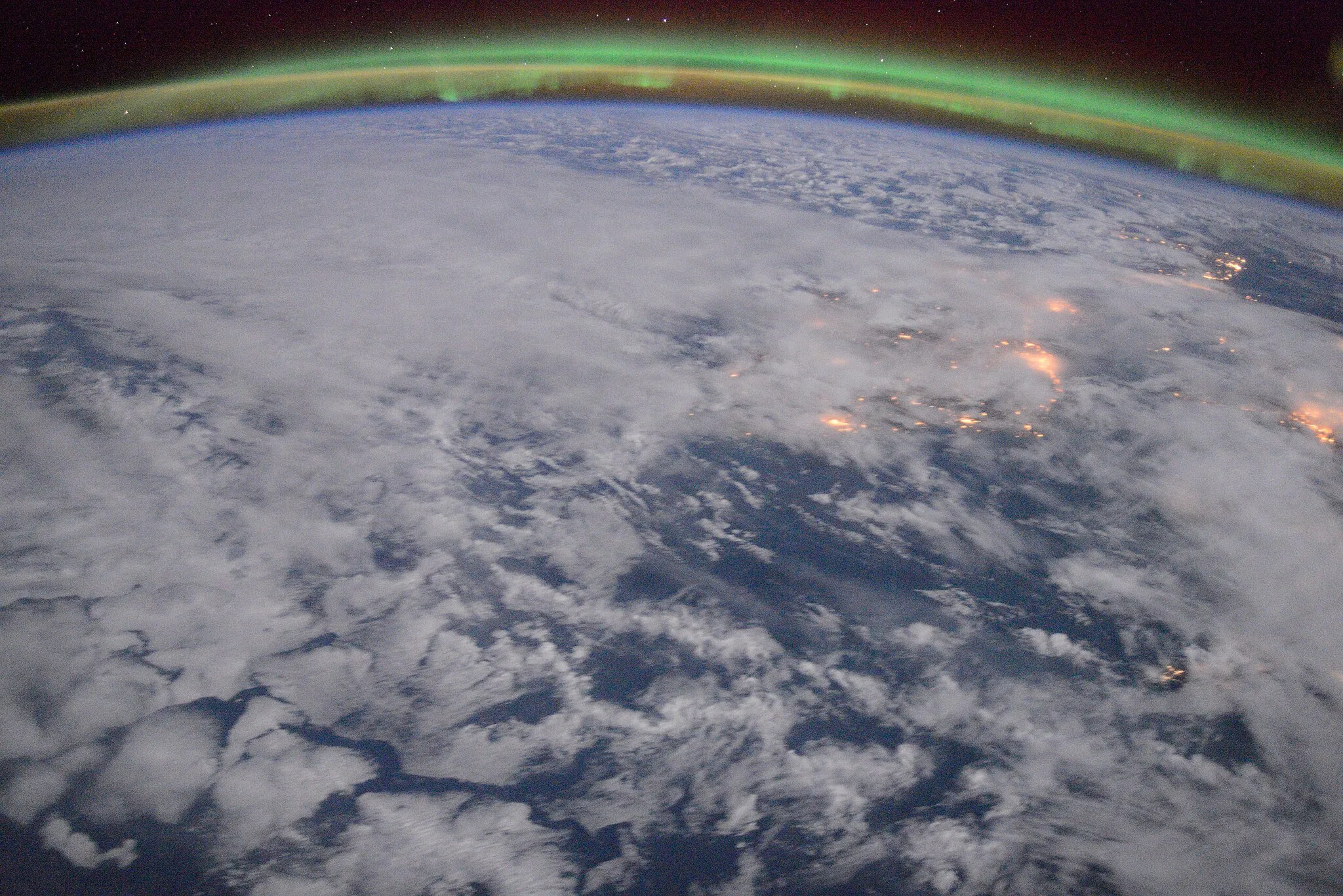 Photo showing: View of Earth taken during ISS Expedition 45.