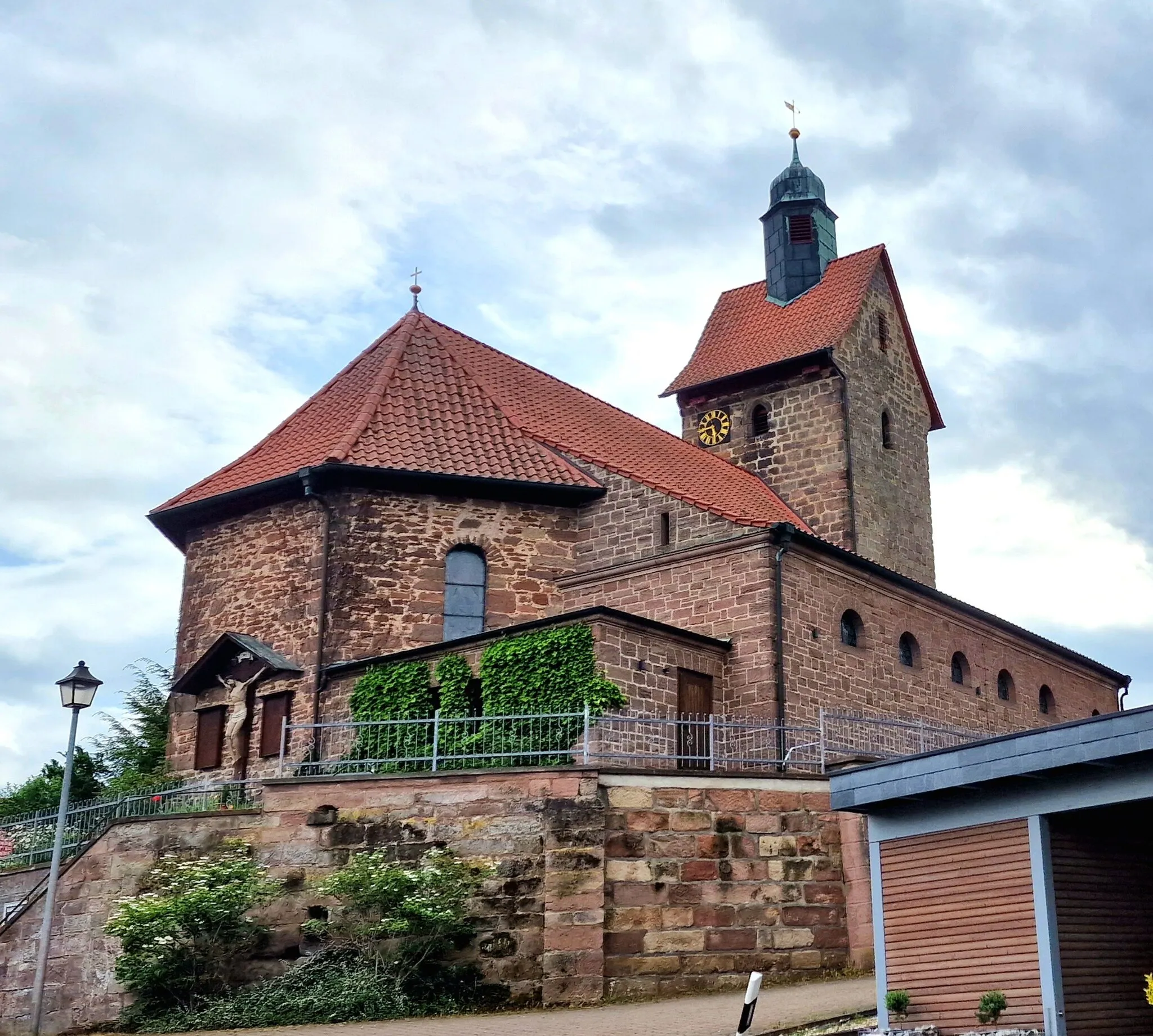 Photo showing: Kirche St. Maria Magdalena zu Mengelrode im Eichsfeld, Thüringen