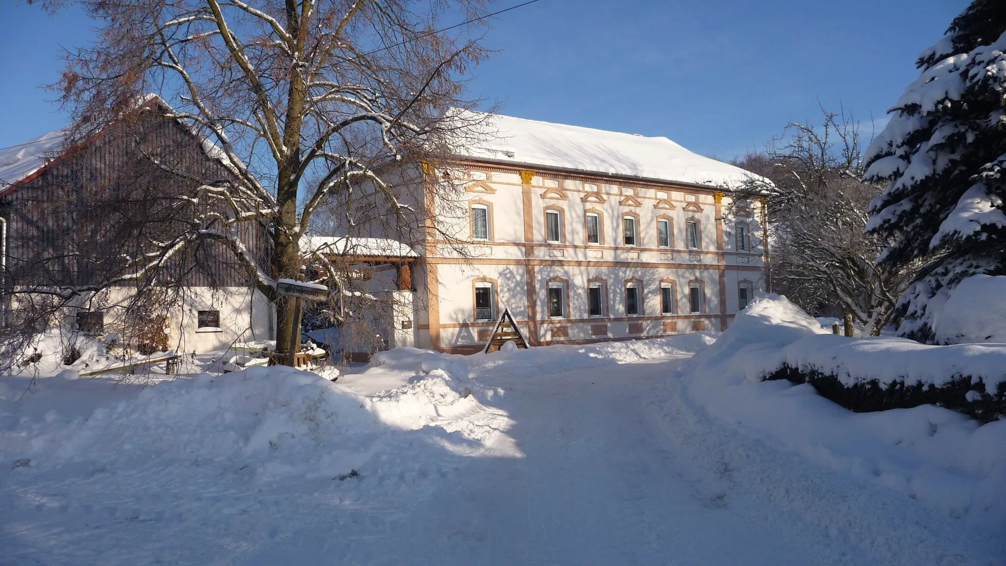 Photo showing: farmstead Köthnitz 11