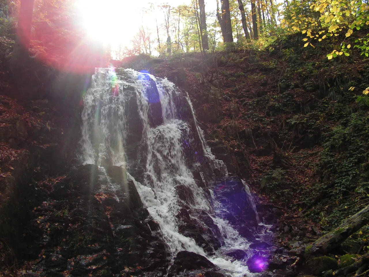 Photo showing: Spitter Waterfall near Tambach Dietharz in the Thuringian Forest, Thuringia, Germany