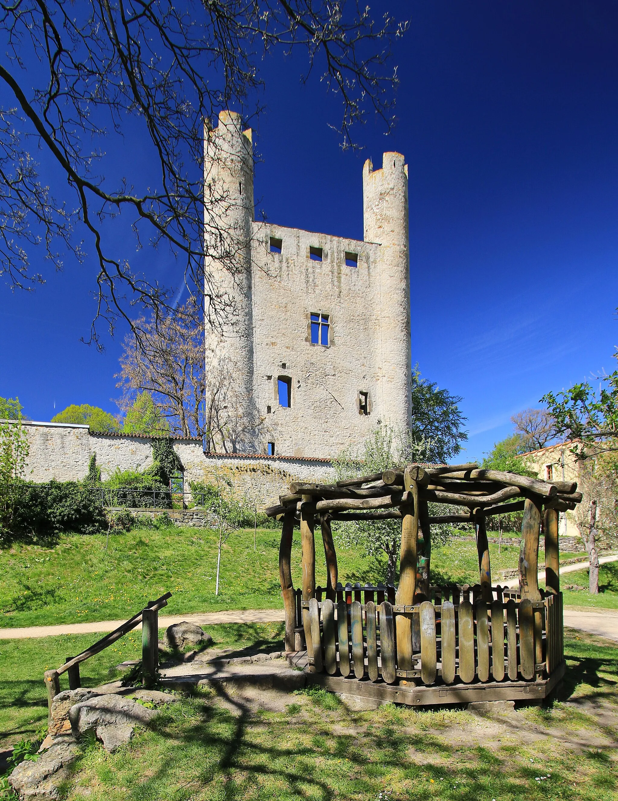 Photo showing: Burg Hoher Schwarm, Ruine. Saalfeld, Thüringen