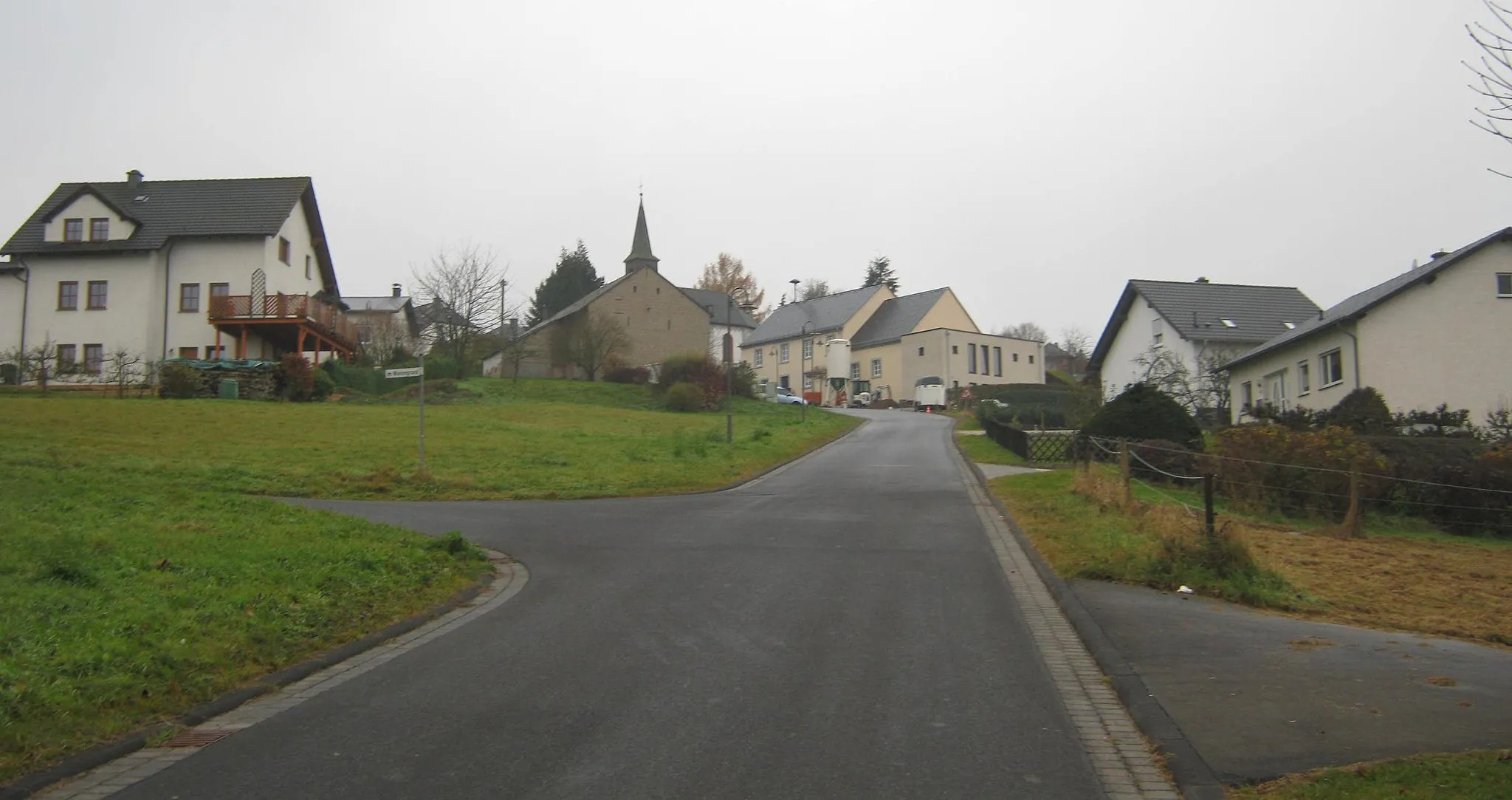 Photo showing: Naurath in the Hunsrück landscape, Germany.