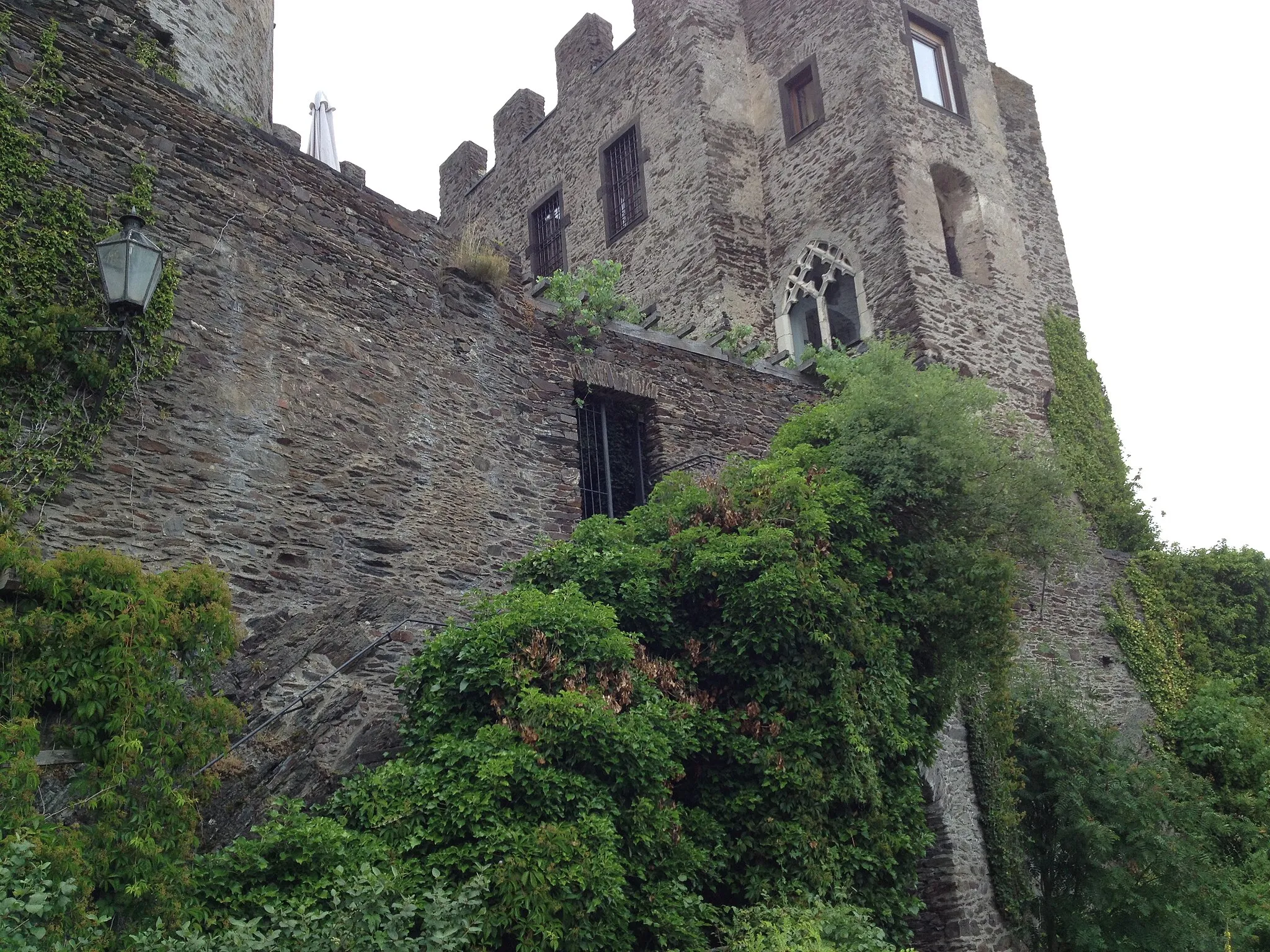 Photo showing: Burg Pyrmont 2013