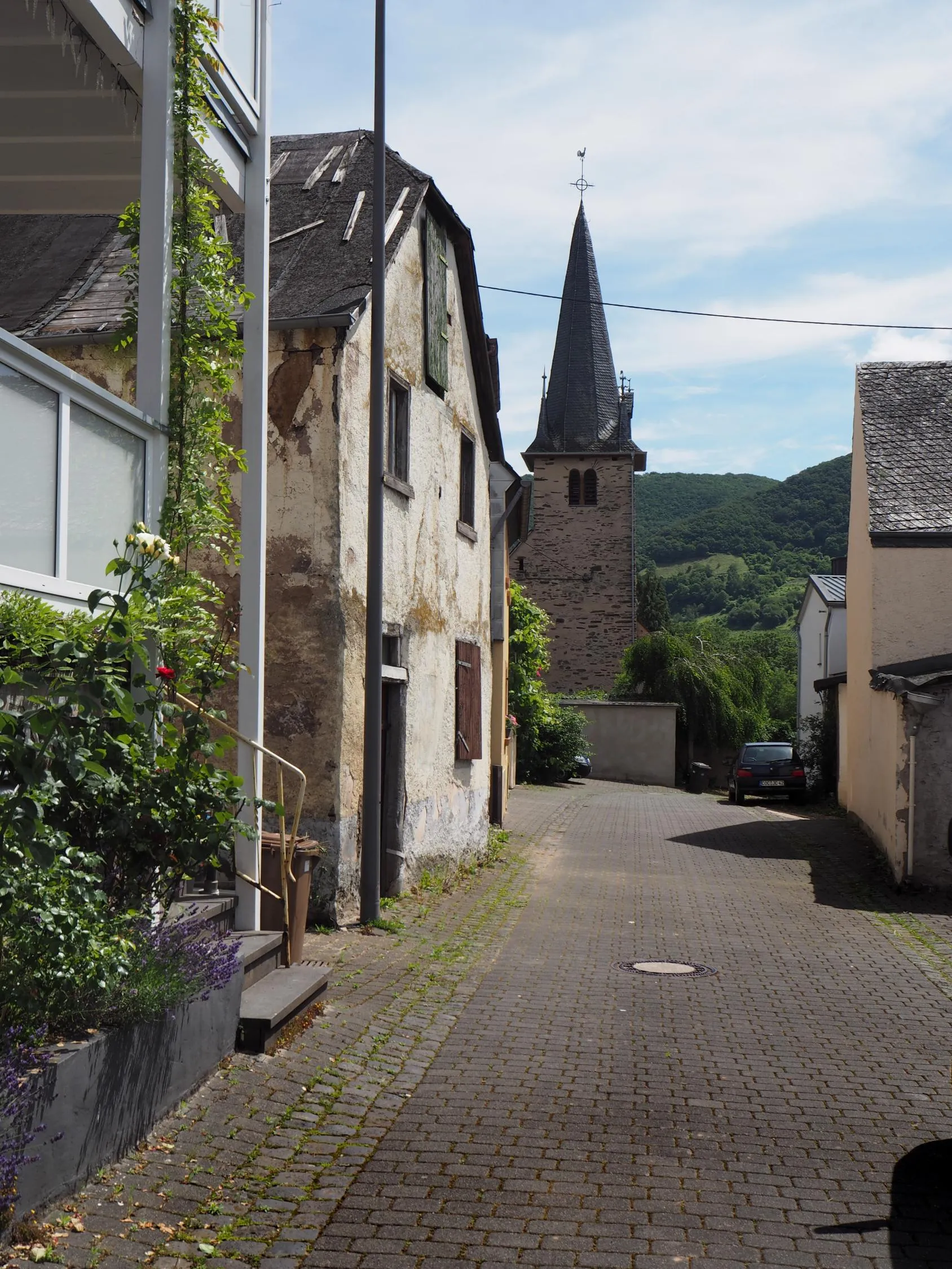 Photo showing: Nehren (Mosel), Kirchstraße