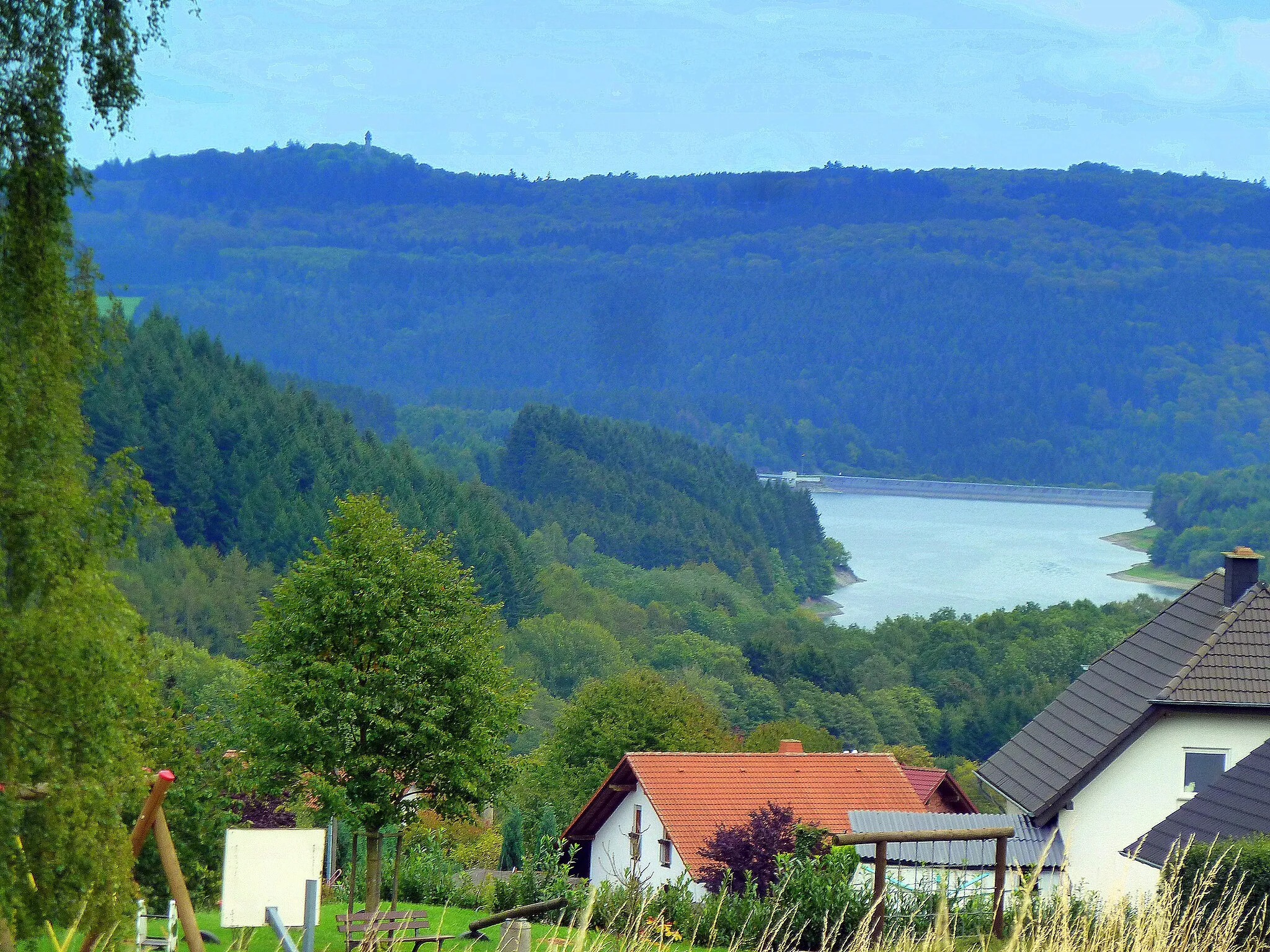 Photo showing: Steinbachtalsperre und Wildenburg von Langweiler aus gesehen