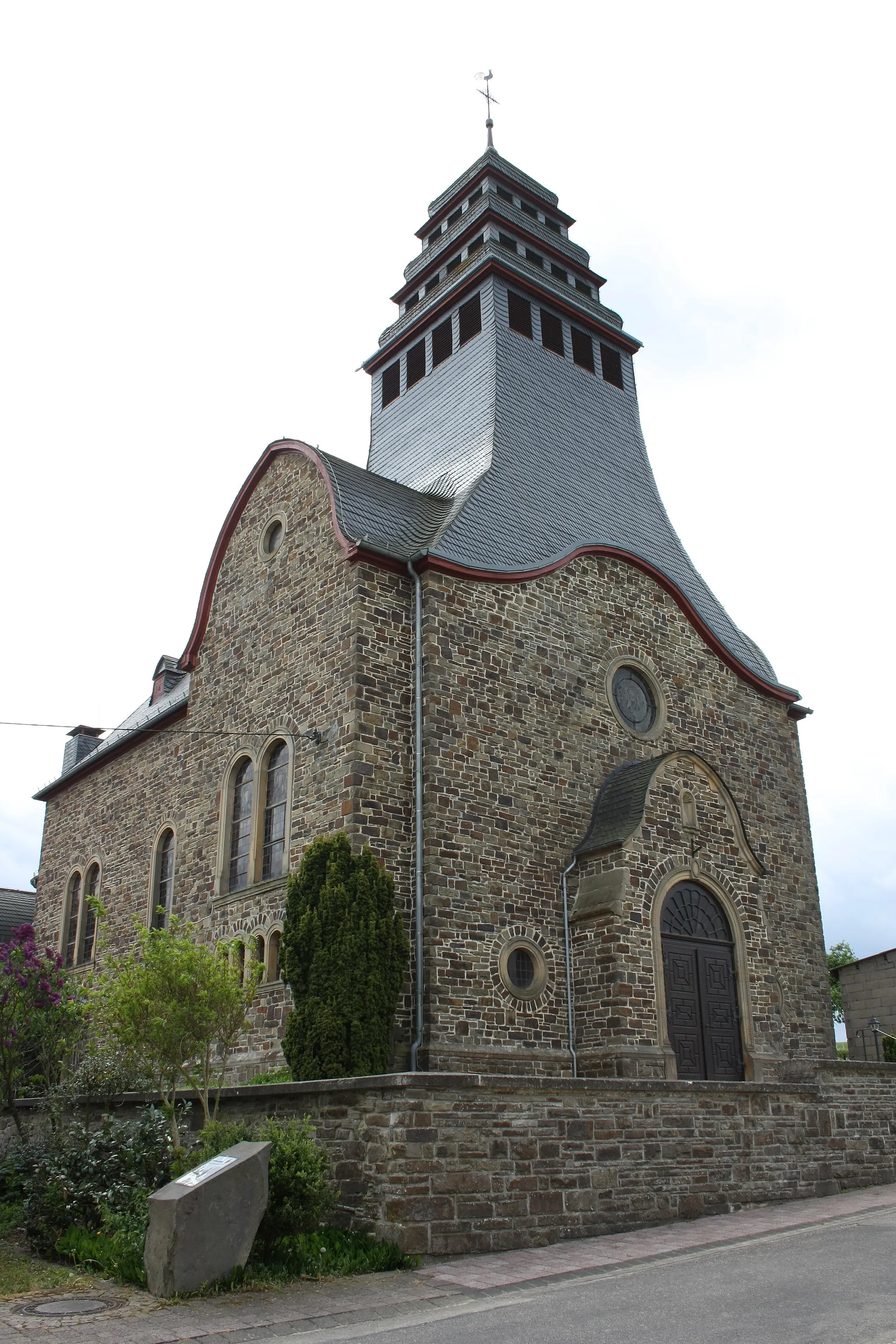 Photo showing: katholische Filialkirche St. Agatha in Bongard