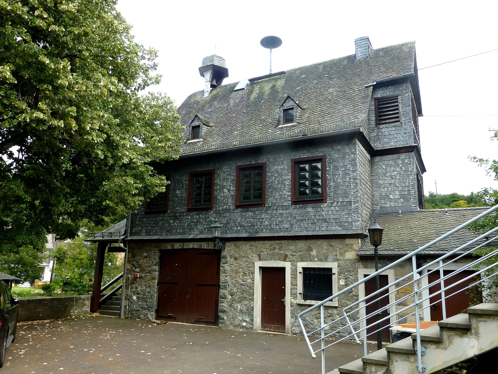Photo showing: Hahnenbach - Rathaus