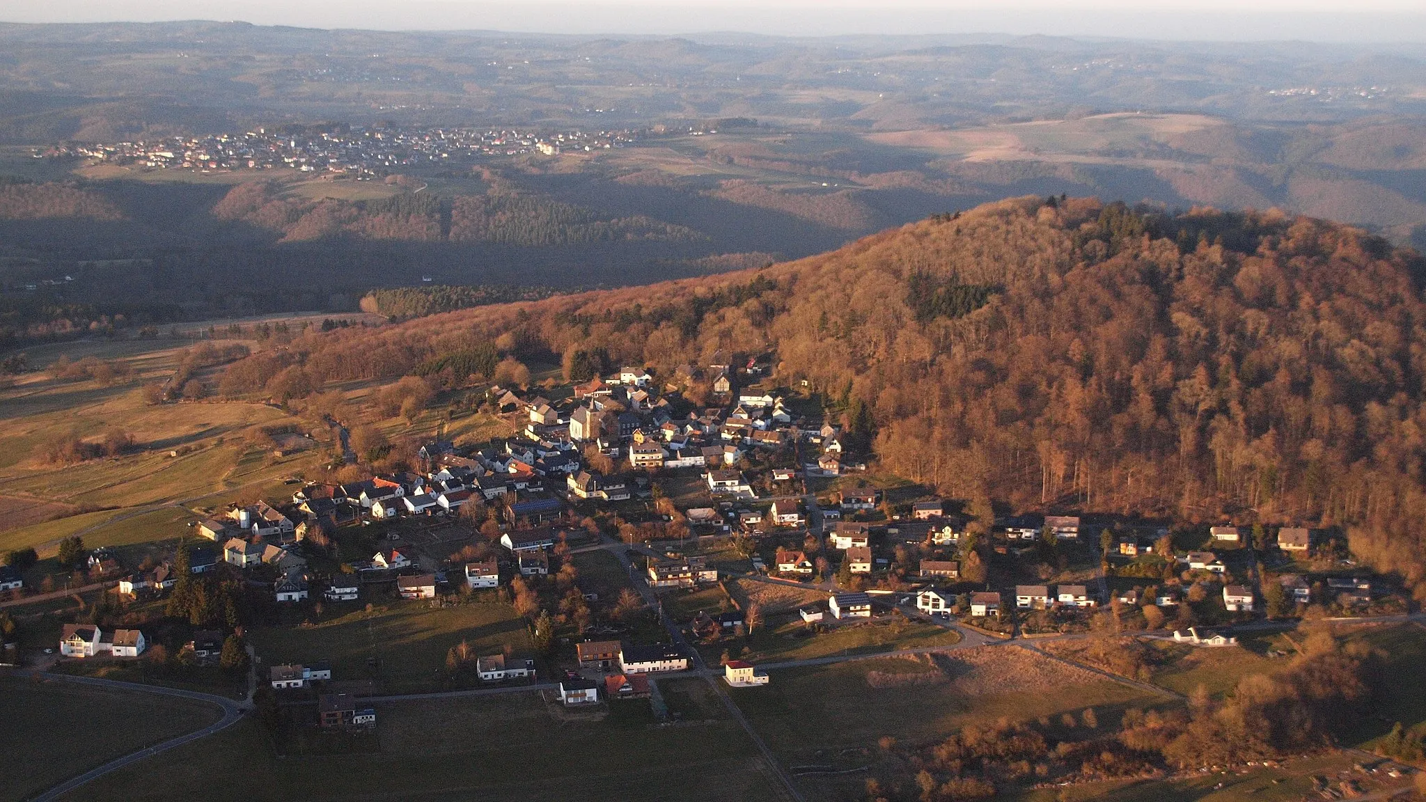 Photo showing: Aremberg, Luftaufnahme 2014