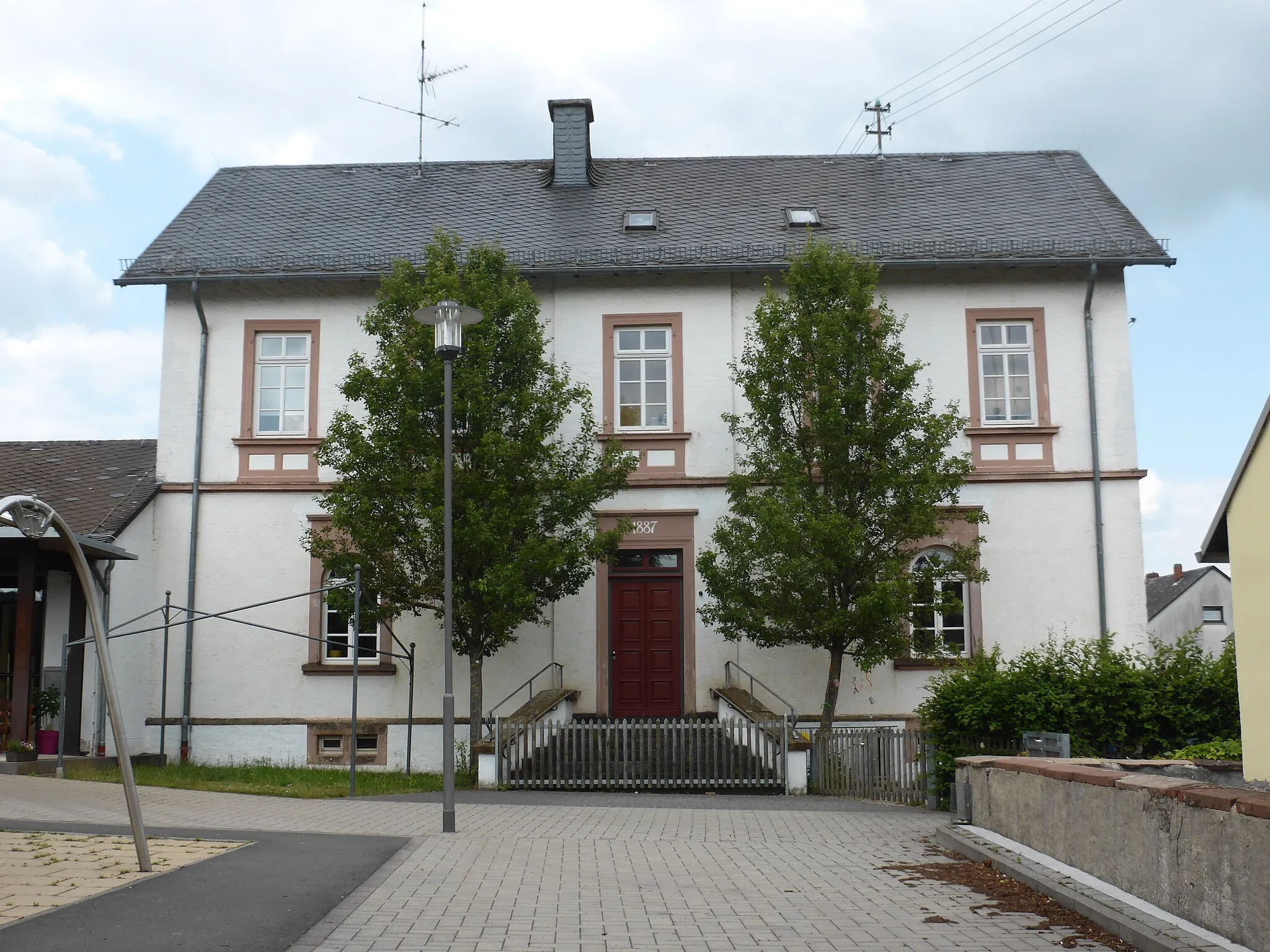 Photo showing: Rivenich Gemeindehaus