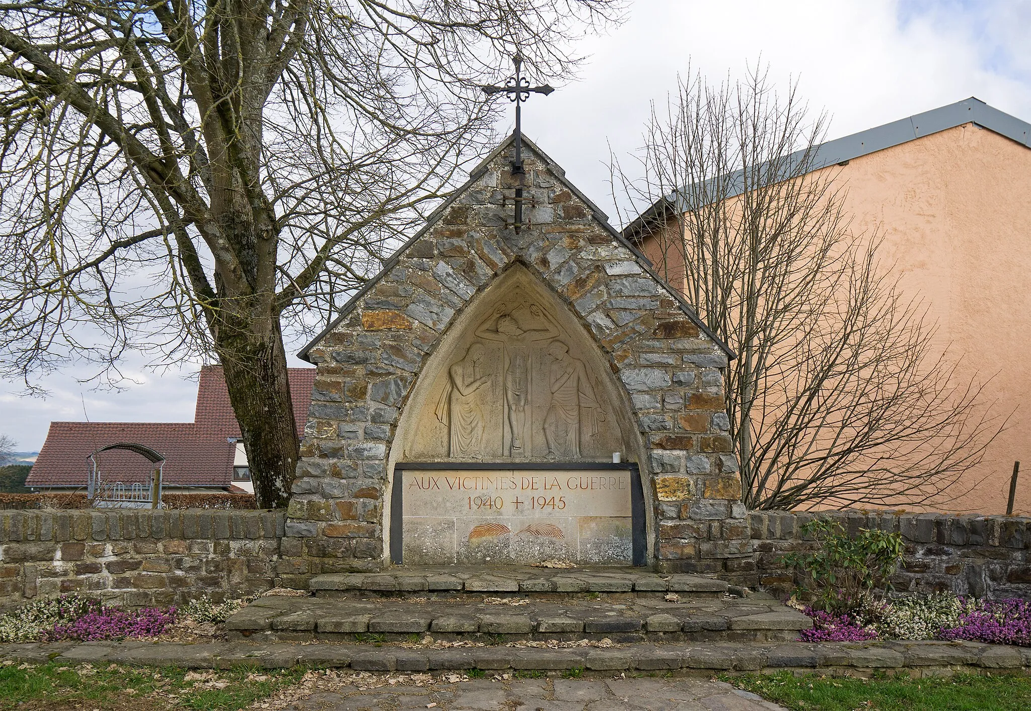 Photo showing: Wayside chapel in Wahlhausen, Am Duerf