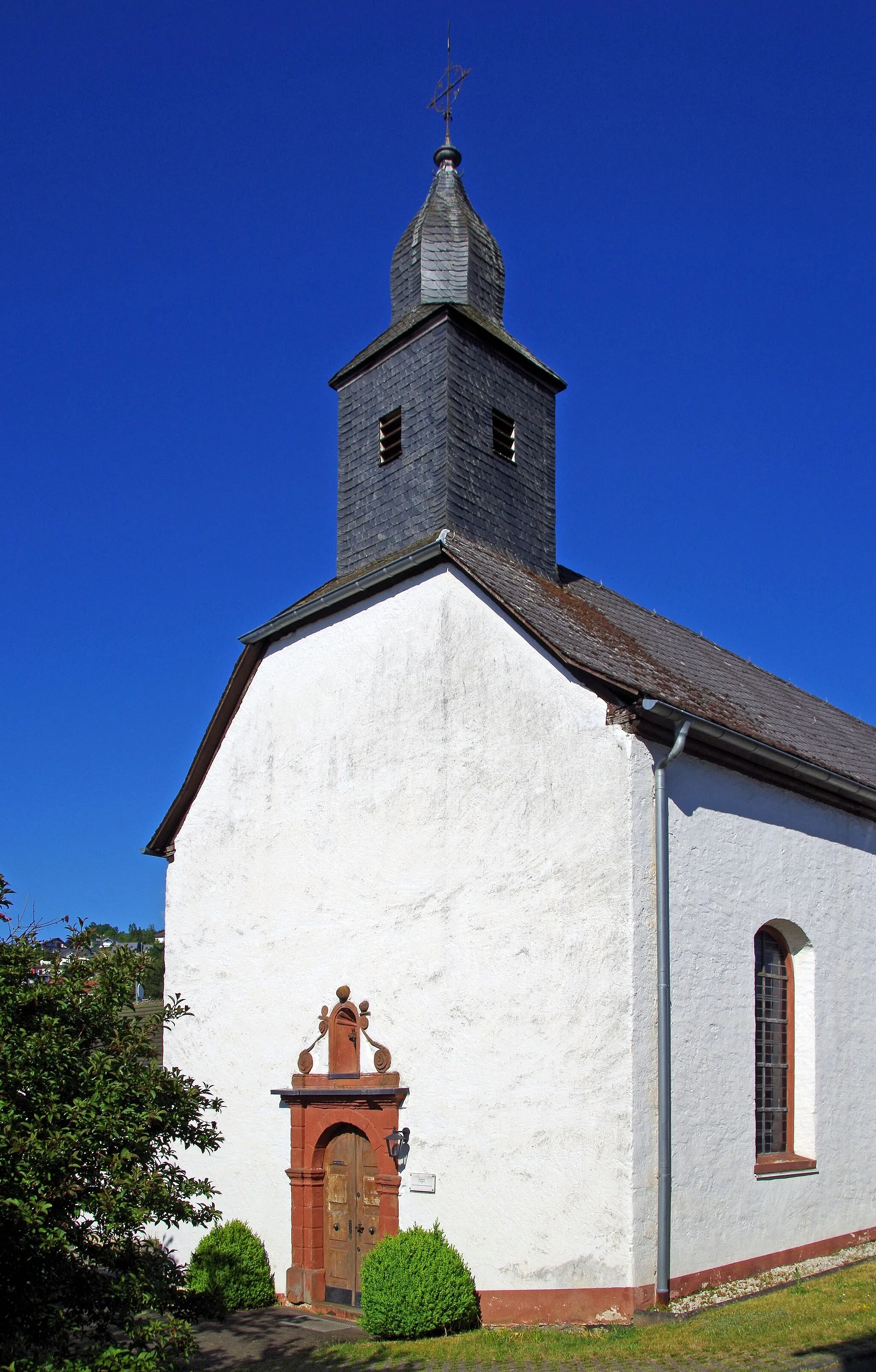 Photo showing: St. Hubertus (Pützborn) von Westen