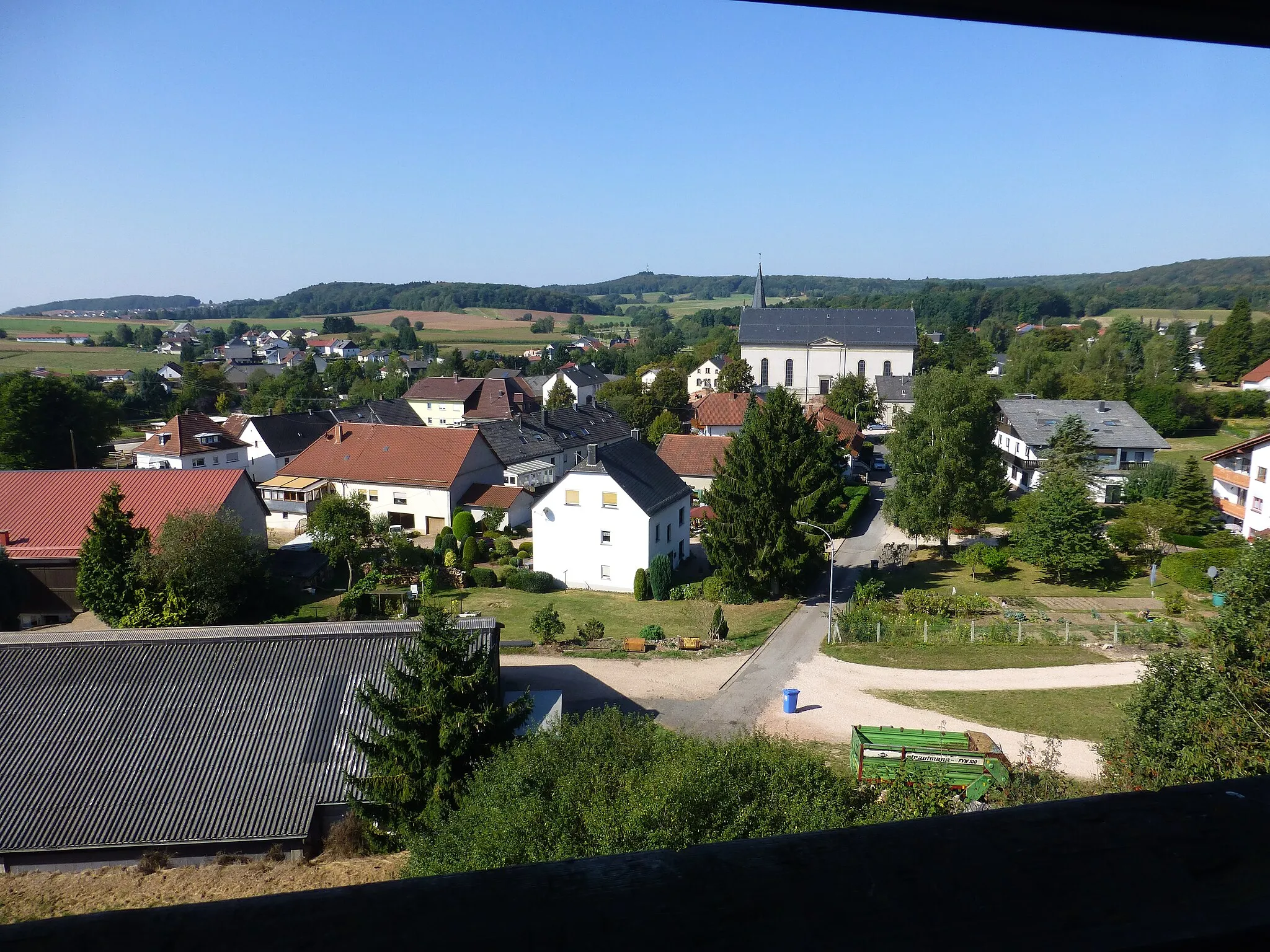 Photo showing: Blick vom Aussichtsturm im Freizeitpark Neunkirchen (Nohfelden) nach Westen auf Neunkirchen