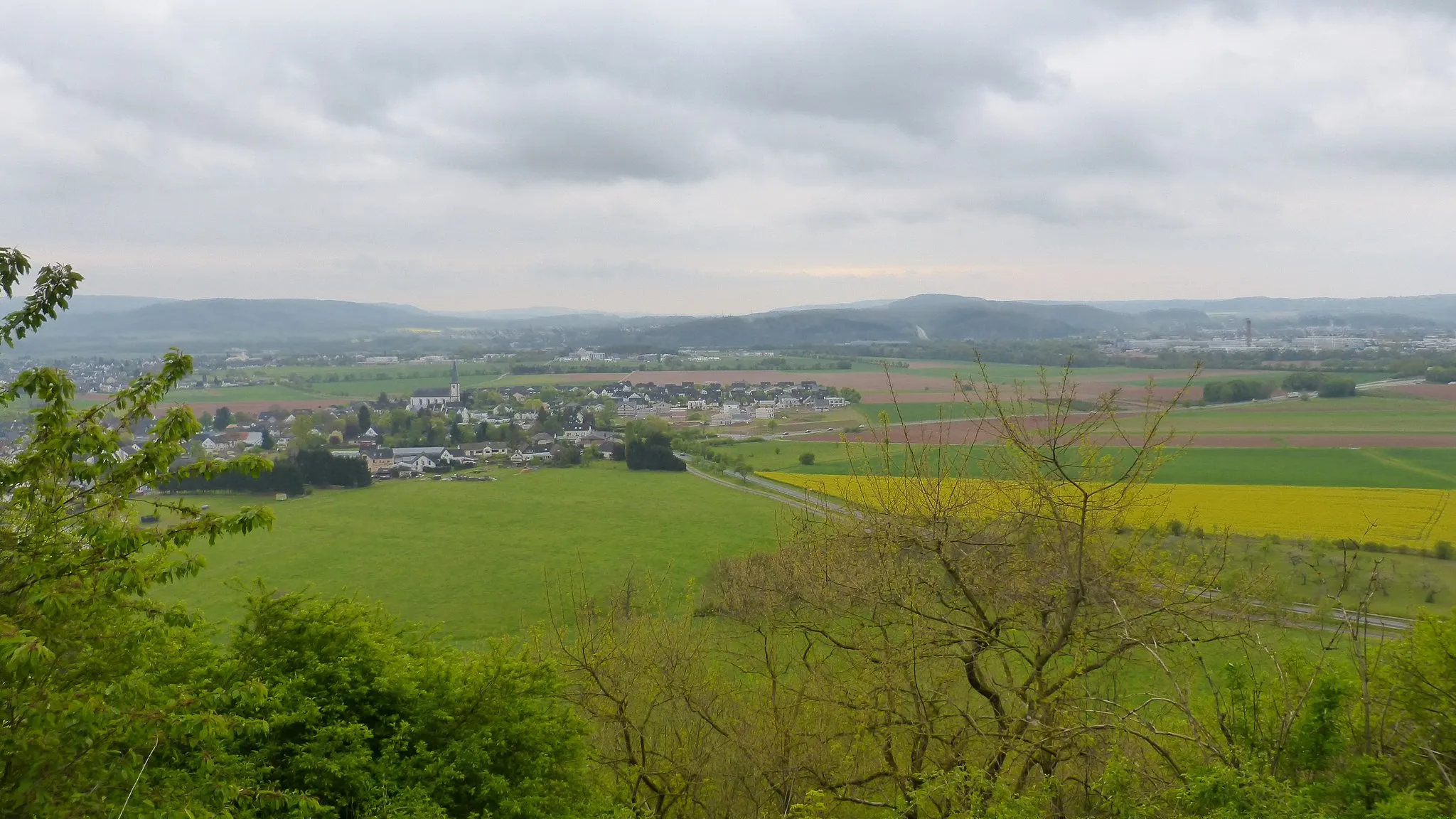 Photo showing: Links Stadtteil Bombogen, rechts Wittlich.