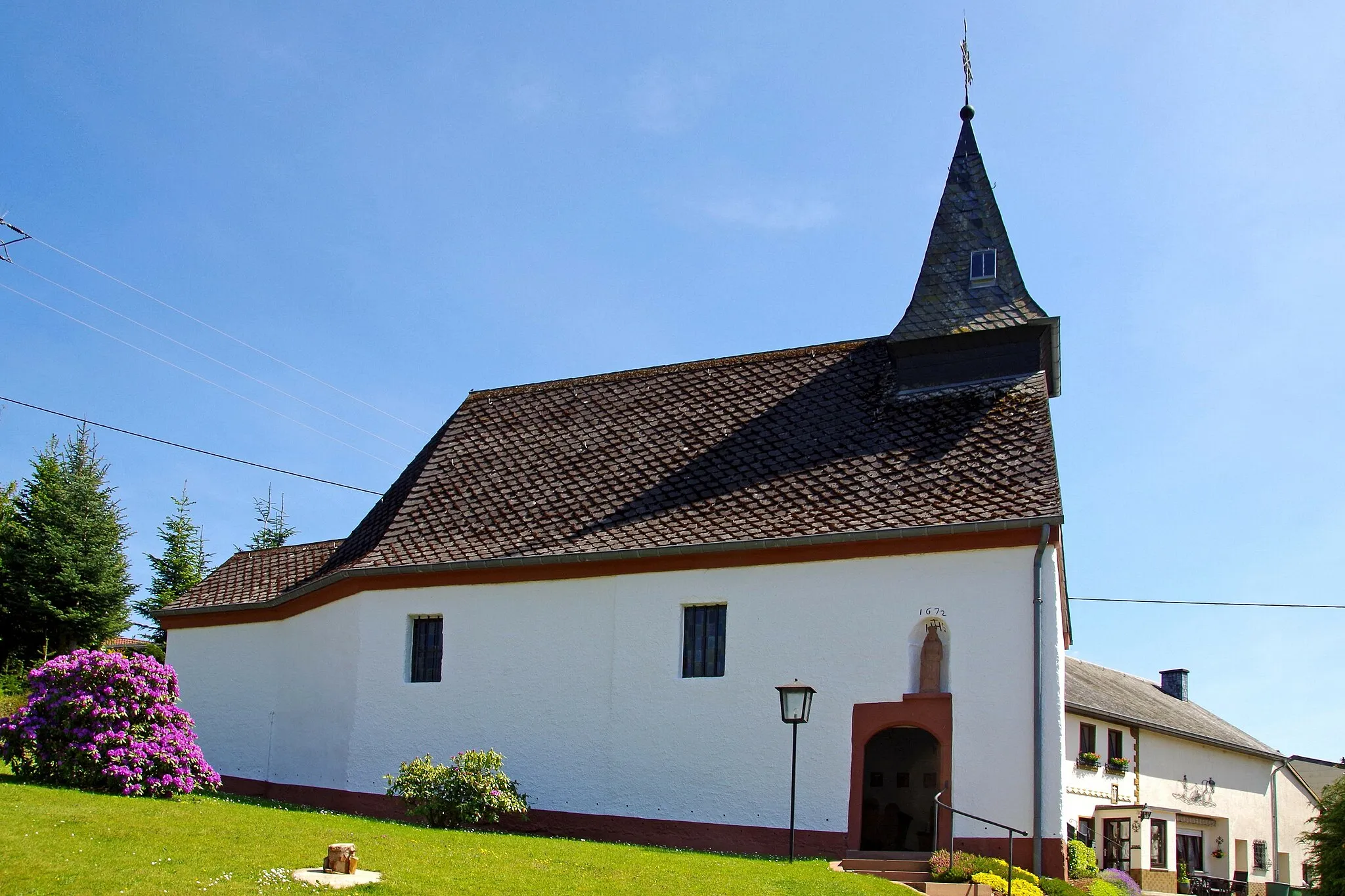 Photo showing: St. Hubertus (Urb-Winterspelt), Nordseite