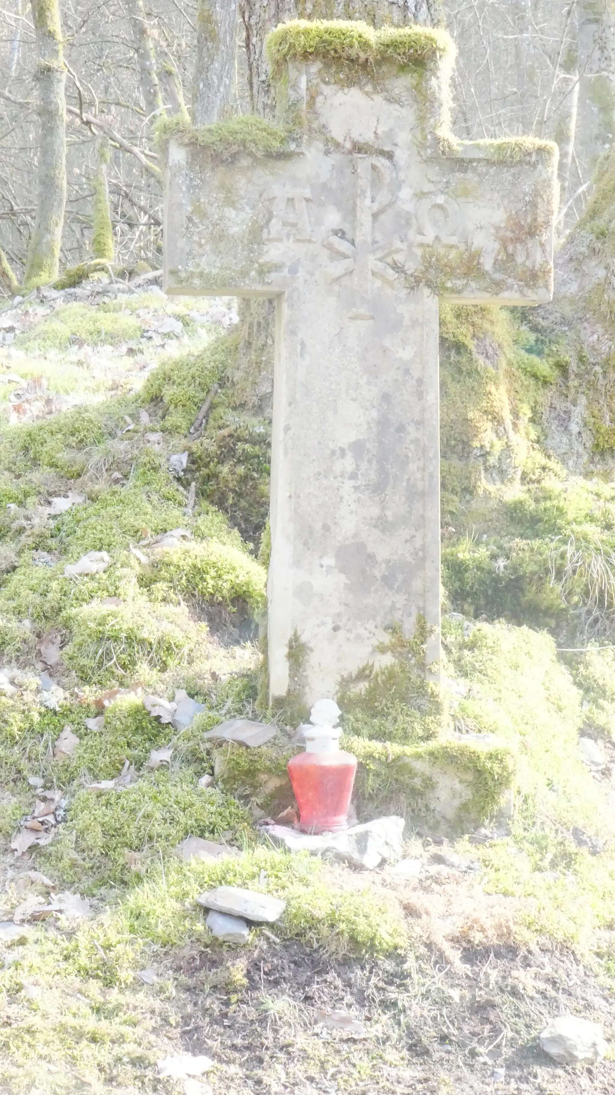 Photo showing: Wegkreuz Gusterath Tal