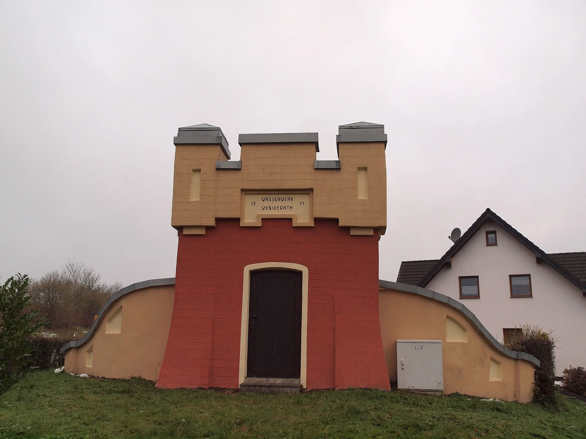 Photo showing: High water tank Wenigerath