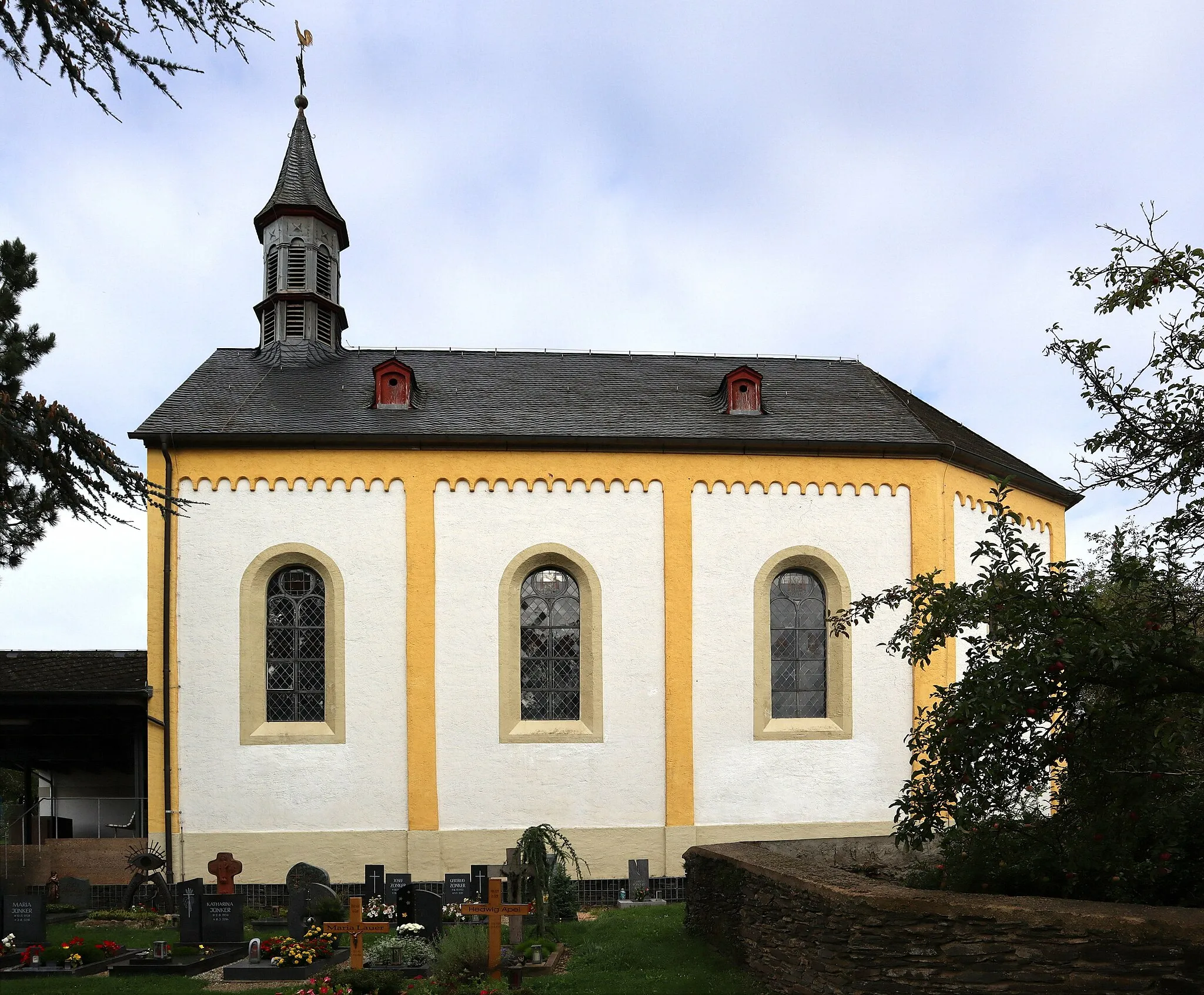 Photo showing: Church St. Katharina und Barbara  in Trier-Kernscheid
