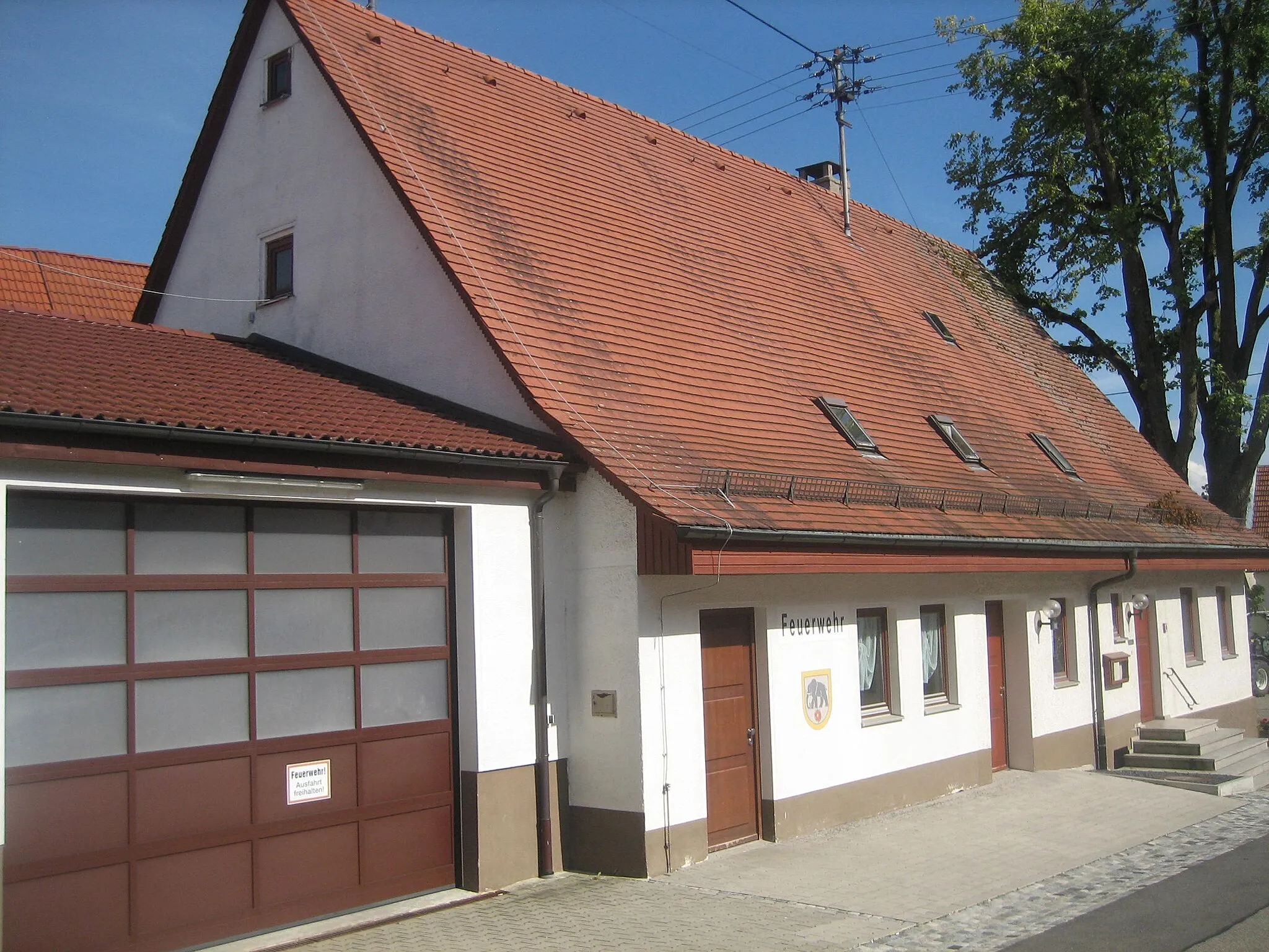 Photo showing: Feuerwehrhaus/Rathaus Oppingen (Ortsteil von Nellingen)