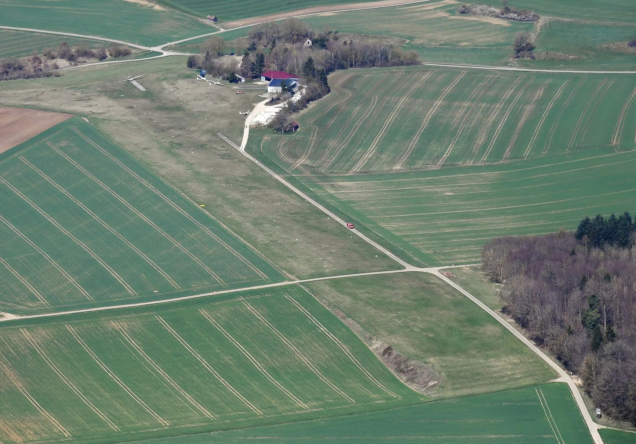 Photo showing: Aerial image of the Oppingen-Au gliding site