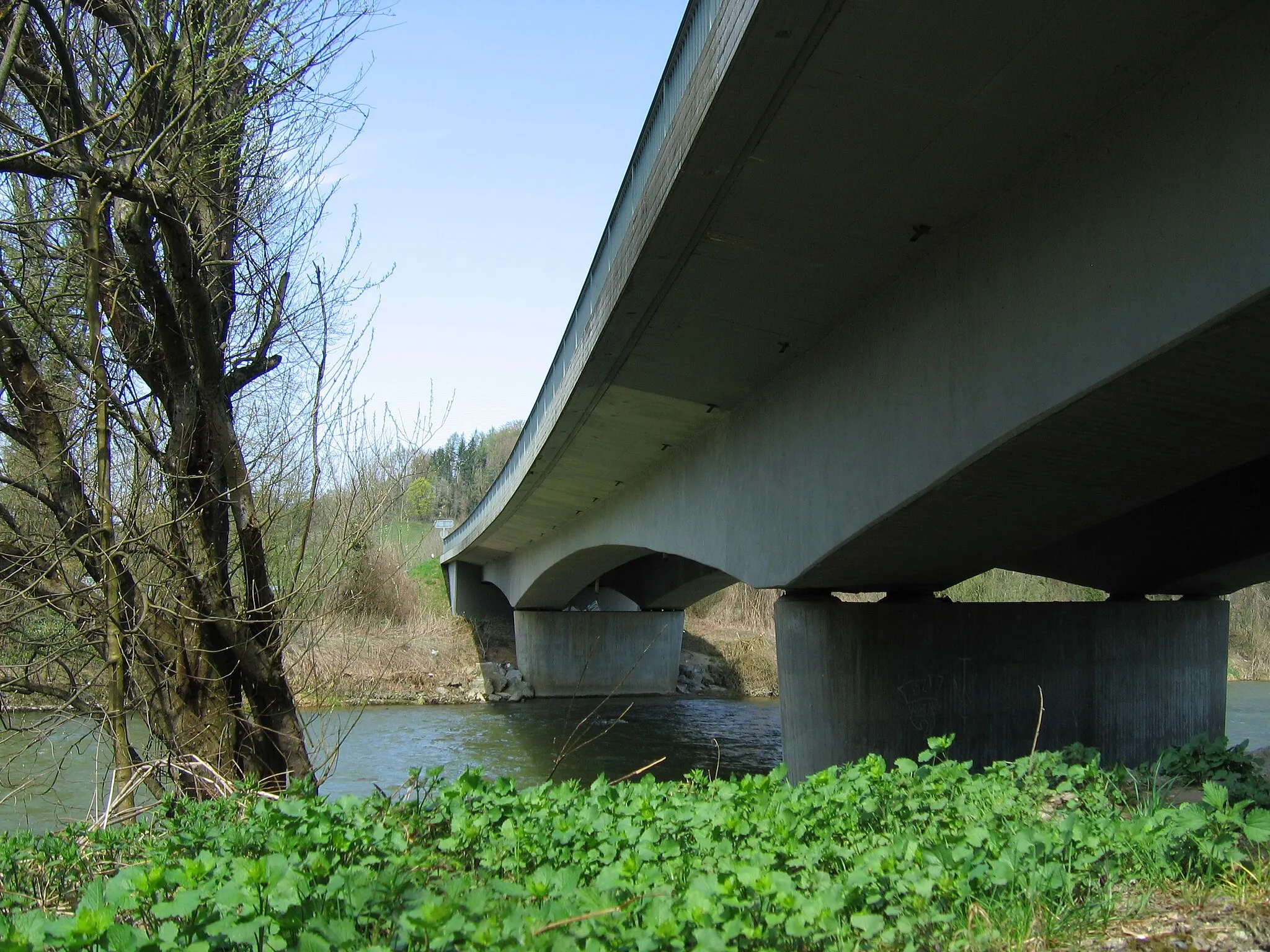 Photo showing: Germany - Baden-Württemberg - Bodenseekreis - Kressbronn am Bodensee/Langenargen: bridge (B467) over river Argen