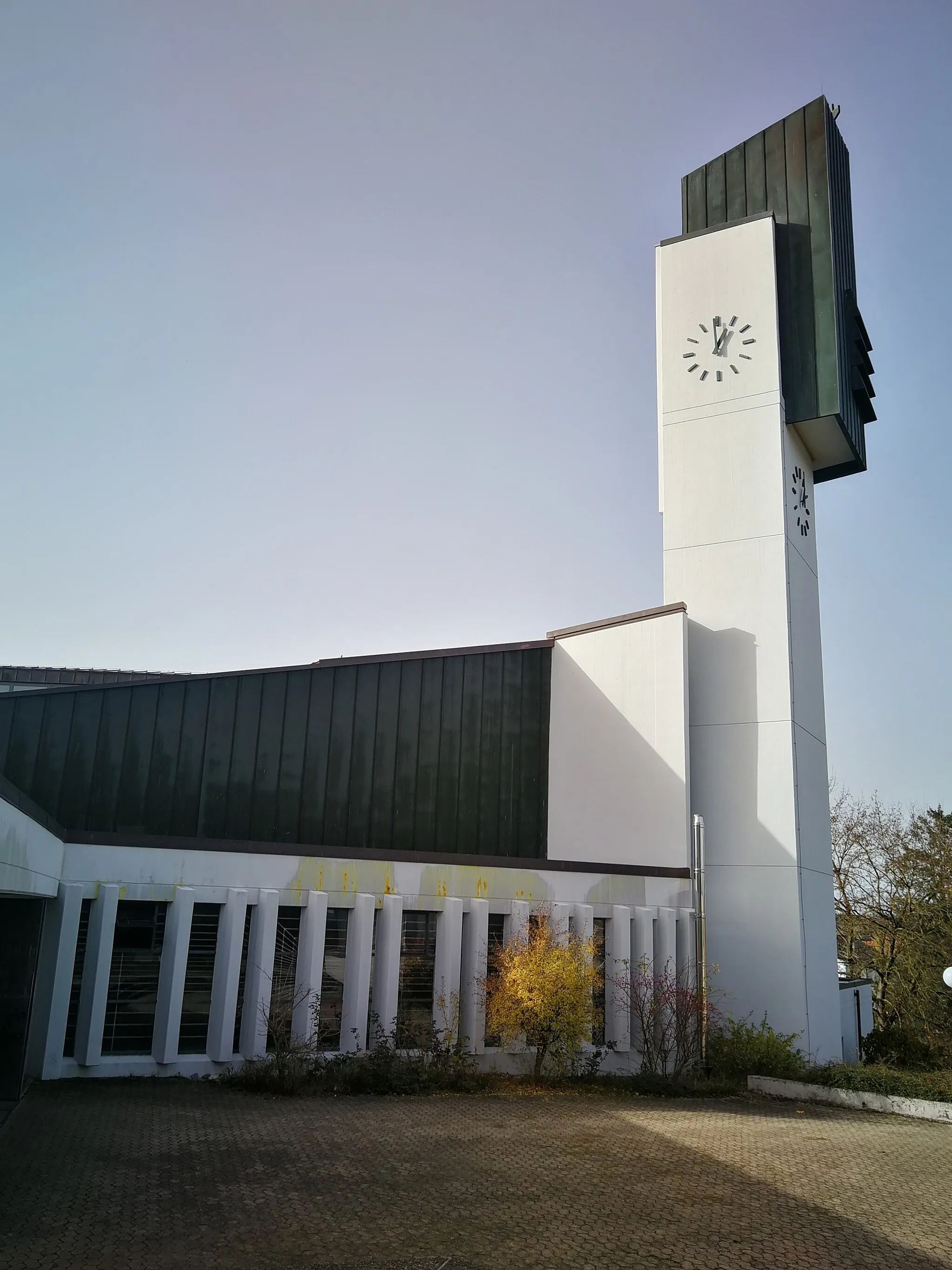 Photo showing: Katholische Pfarrkirche St. Valentin Waldmössingen, Stadt Schramberg, Landkreis Rottweil, Baden-Württemberg, Deutschland