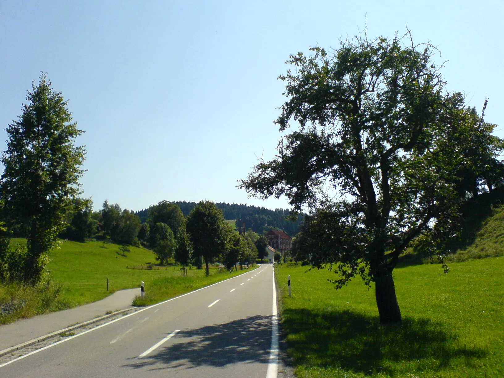 Photo showing: Straße nach Simmerberg 2
