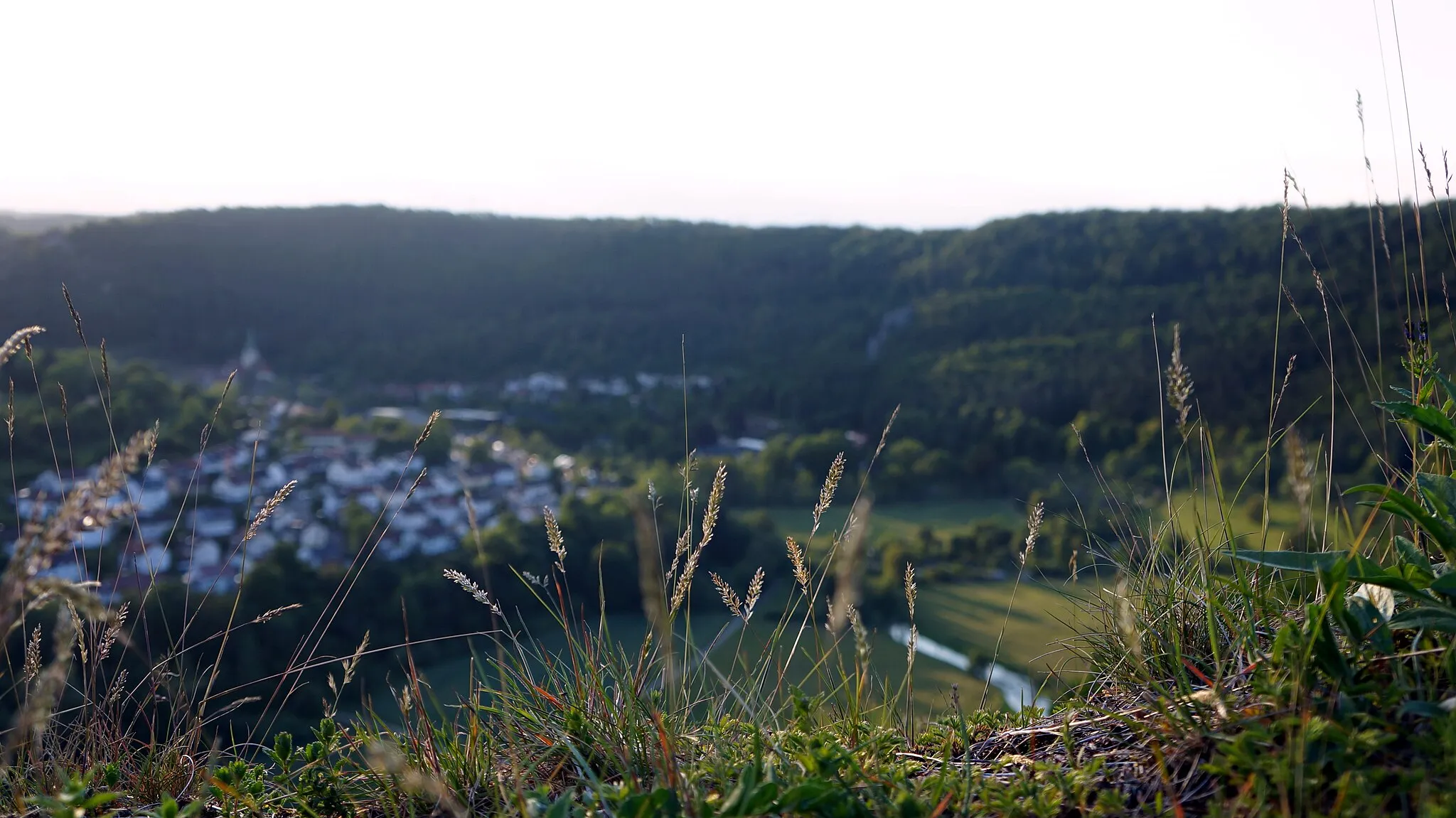 Photo showing: View from a rock next to the Rusenschloss in Blaubeuren, Germany