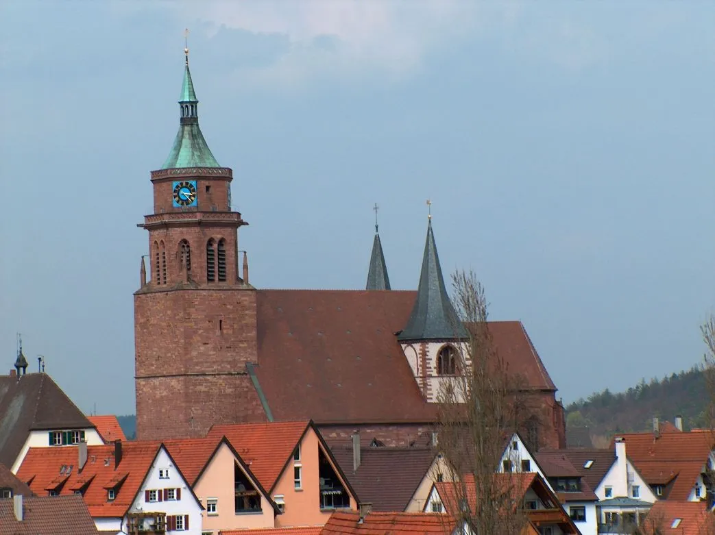 Photo showing: Beschreibung: Peter und Paul Kirche in Weil der Stadt fotografiert von der Ostelsheimer Steige

Fotograf: User:MarkusHagenlocher
Aufnahmedatum: Mai 2005