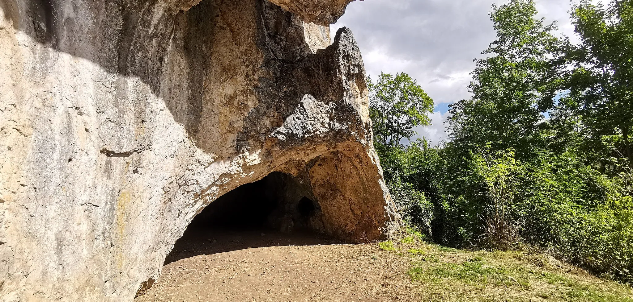 Photo showing: Naturdenkmal Sirgensteinhöhle