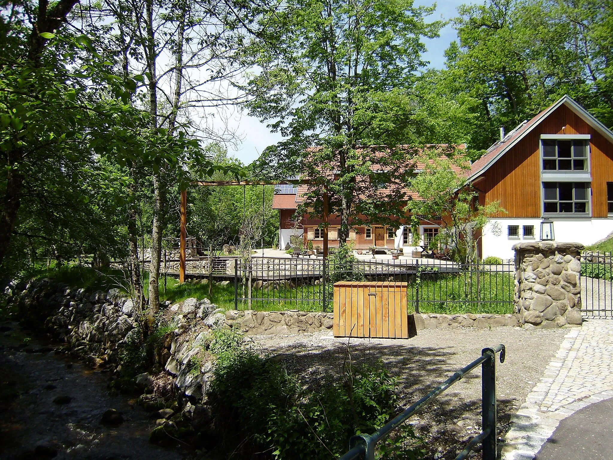 Photo showing: Fidenmühle Anlage, Auers 68, Röthenbach im Allgäu