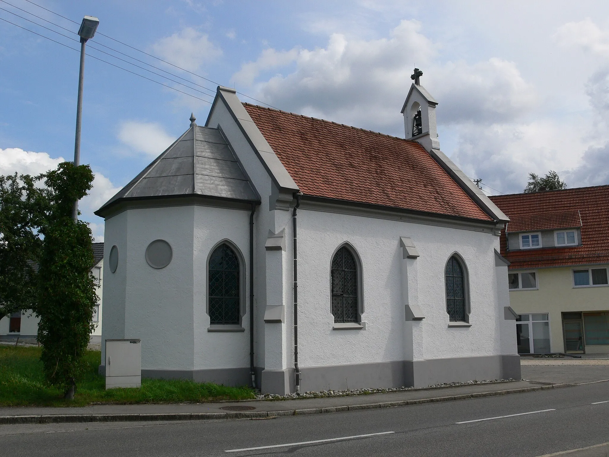 Photo showing: Kapelle St. Georg, Zollenreute, Stadt Aulendorf
Außenansicht