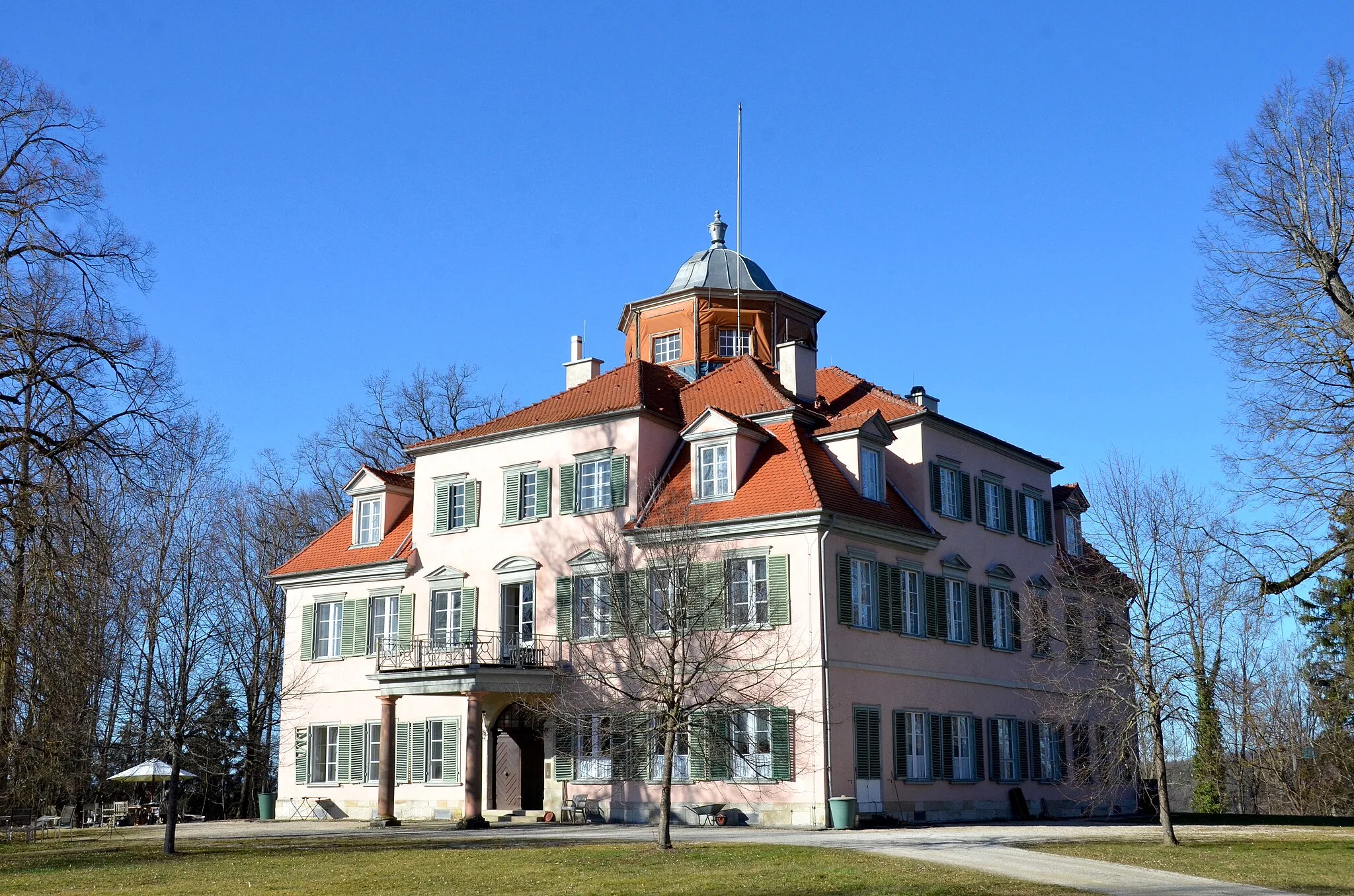 Photo showing: Schloss Lindich bei Hechingen im Zollernalbkreis im Landschaftsschutzgebiet Mittleres Starzeltal