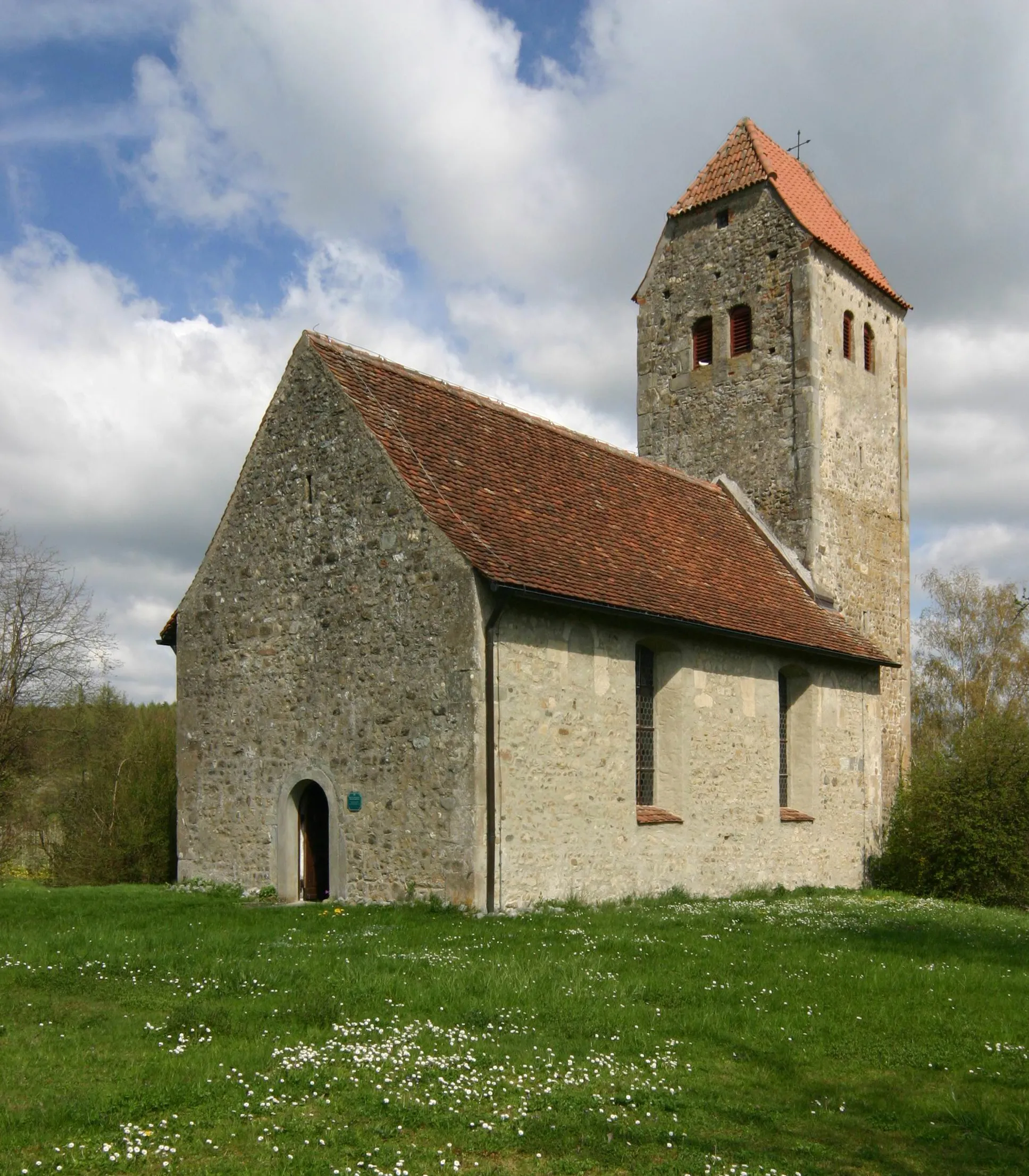 Photo showing: Romanische Kirche St. Oswald und St. Otmar, Immenstaad-Frenkenbach, 12. Jhd.