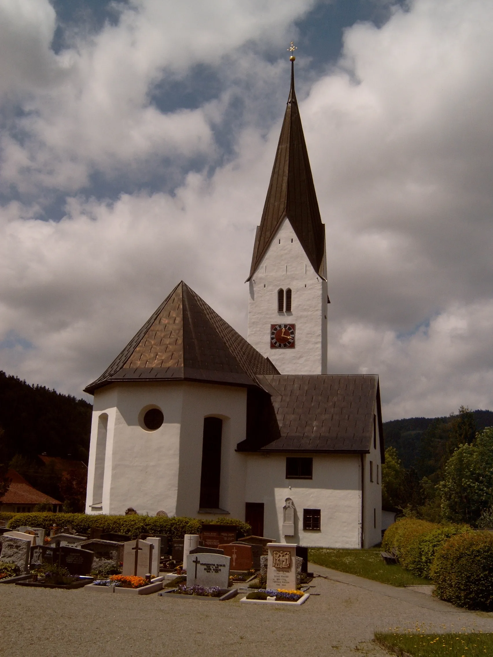 Photo showing: Missen ,church