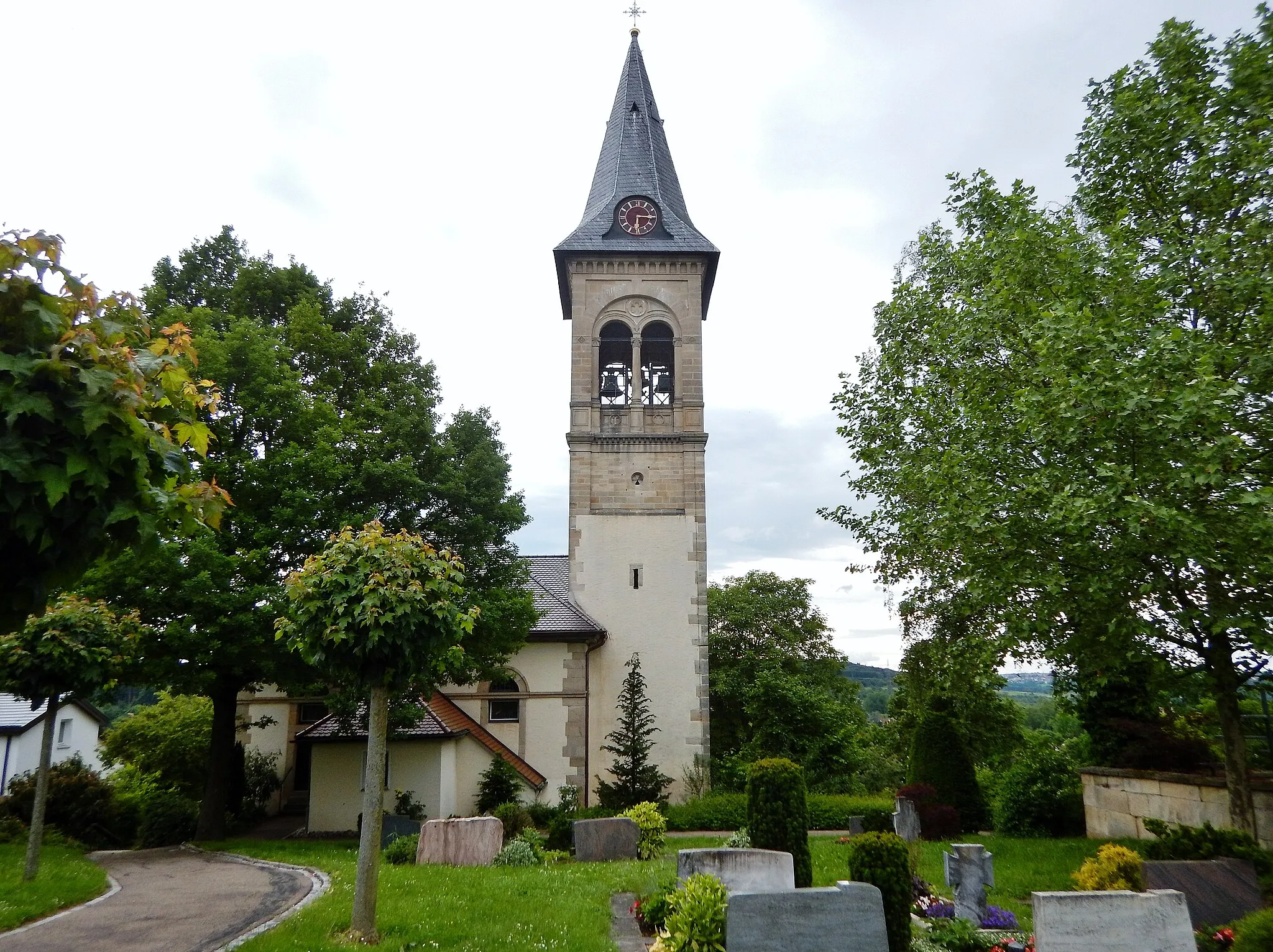 Photo showing: Evangelische Stephanuskirche mit dreiseitiger Empore, erbaut 1827 durch den Stuttgarter Hochbaurat Roth.